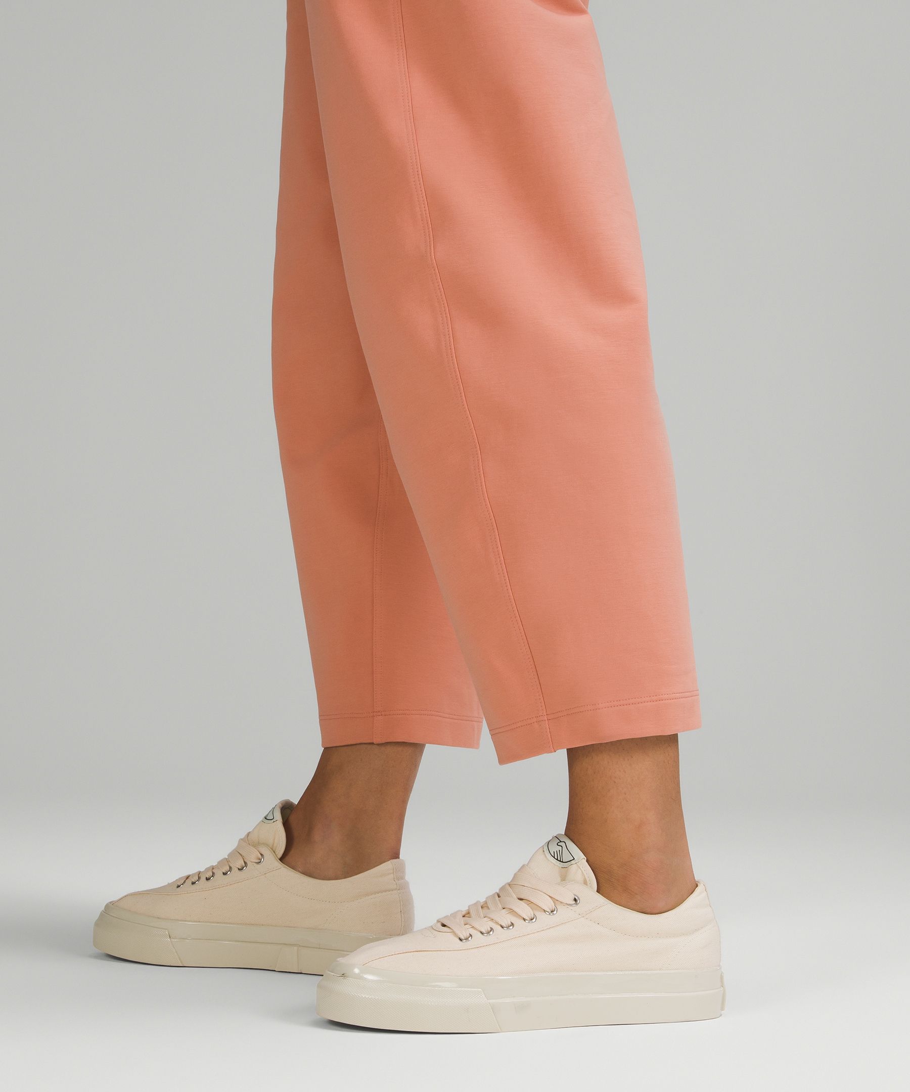 Lululemon LA Barrel Leg Pant 138975138