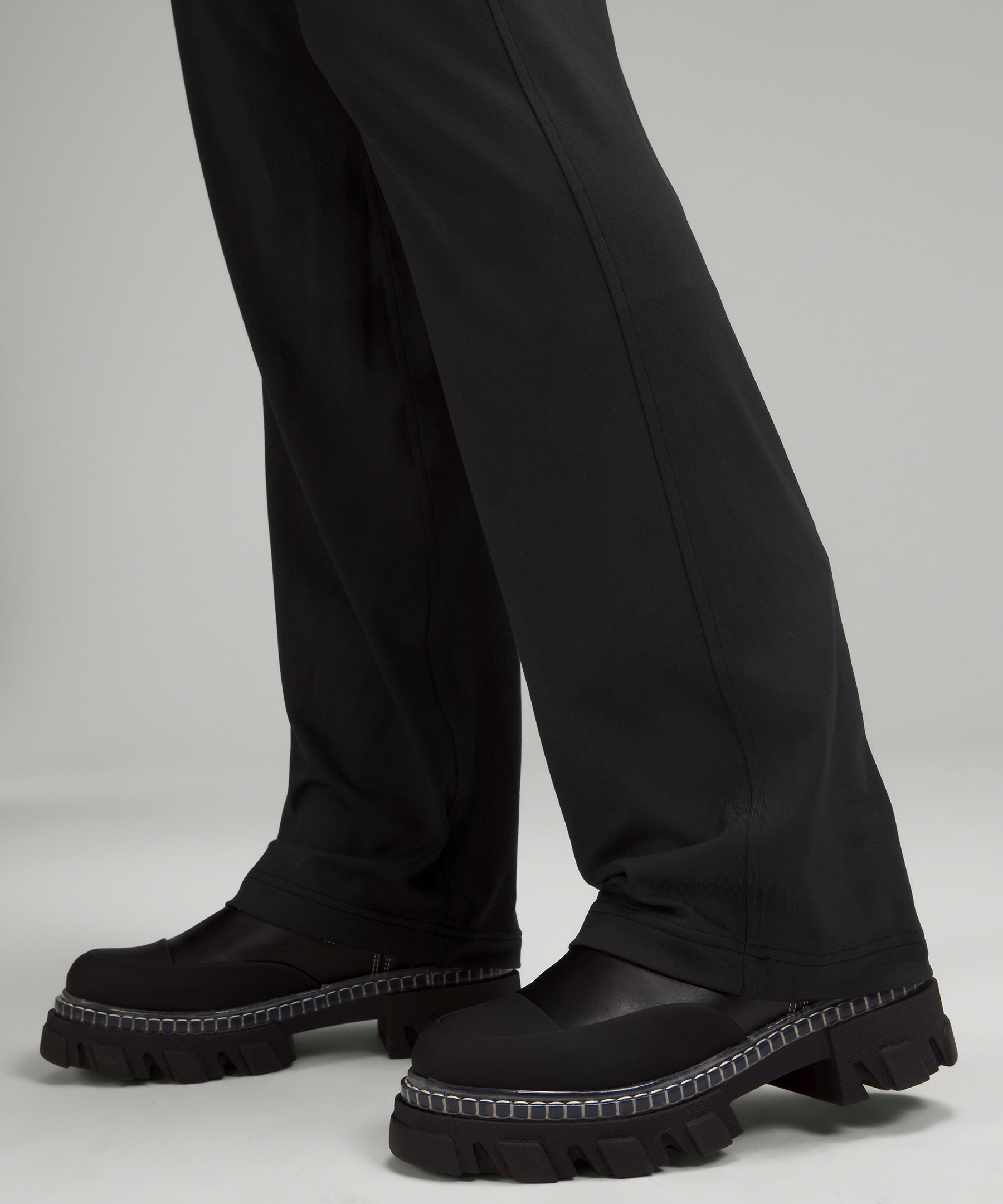 Ready to Rulu Straight-Leg High-Rise Pant