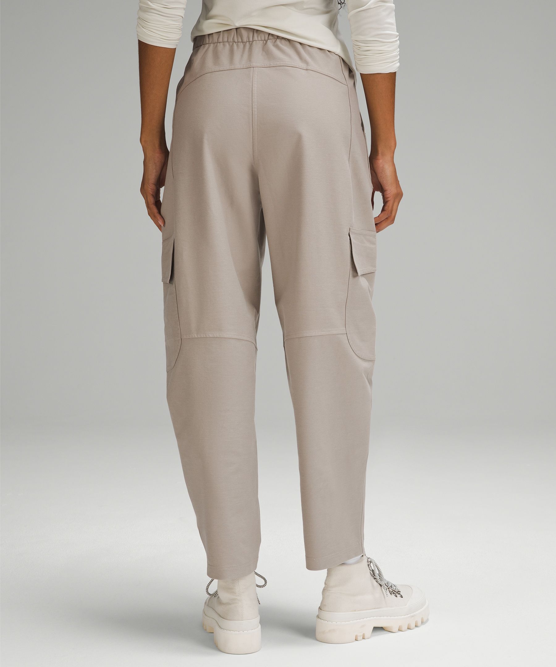 Women Lululemon Cargo Pants