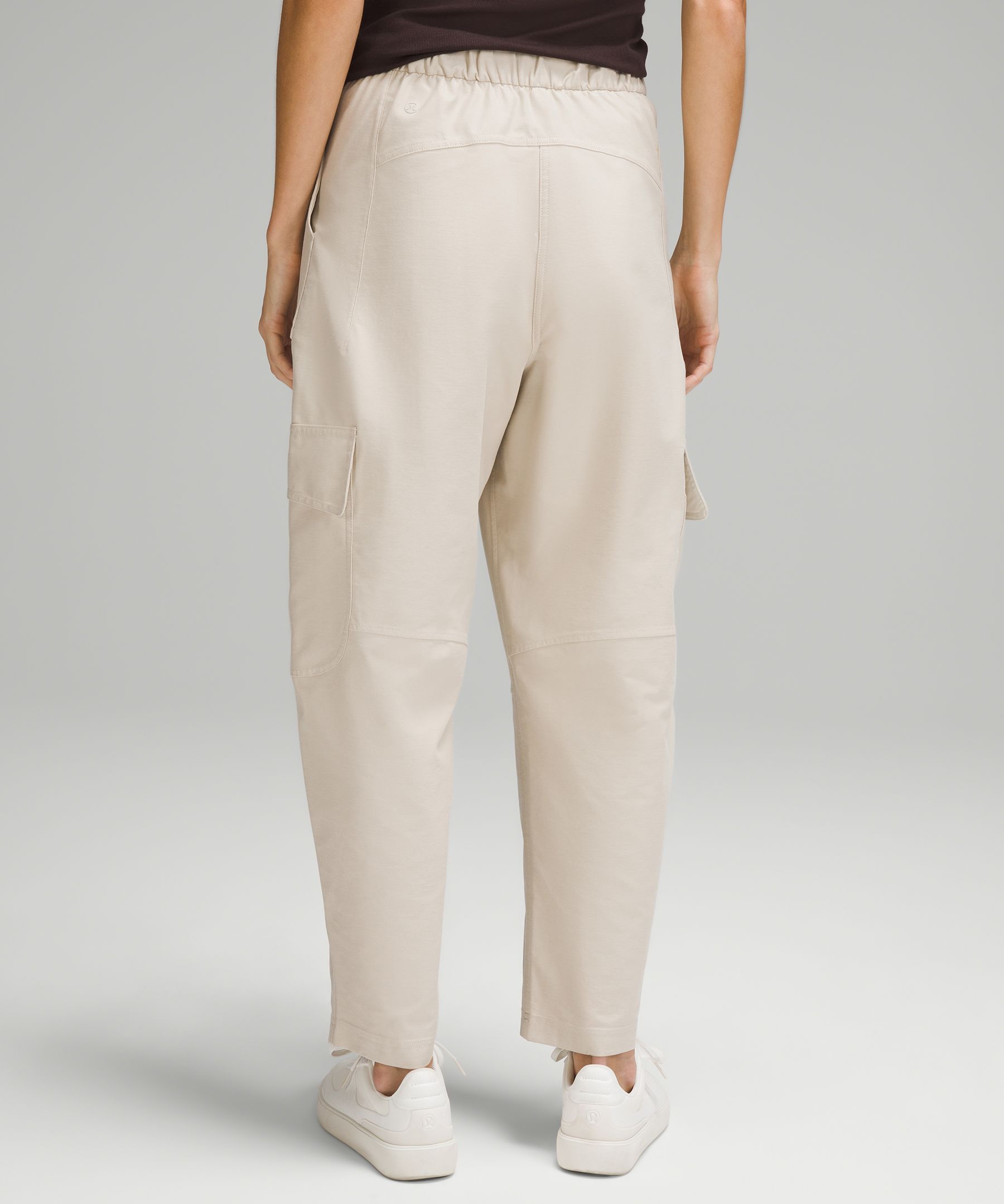 LIGHT CARGO PANTS WOMEN