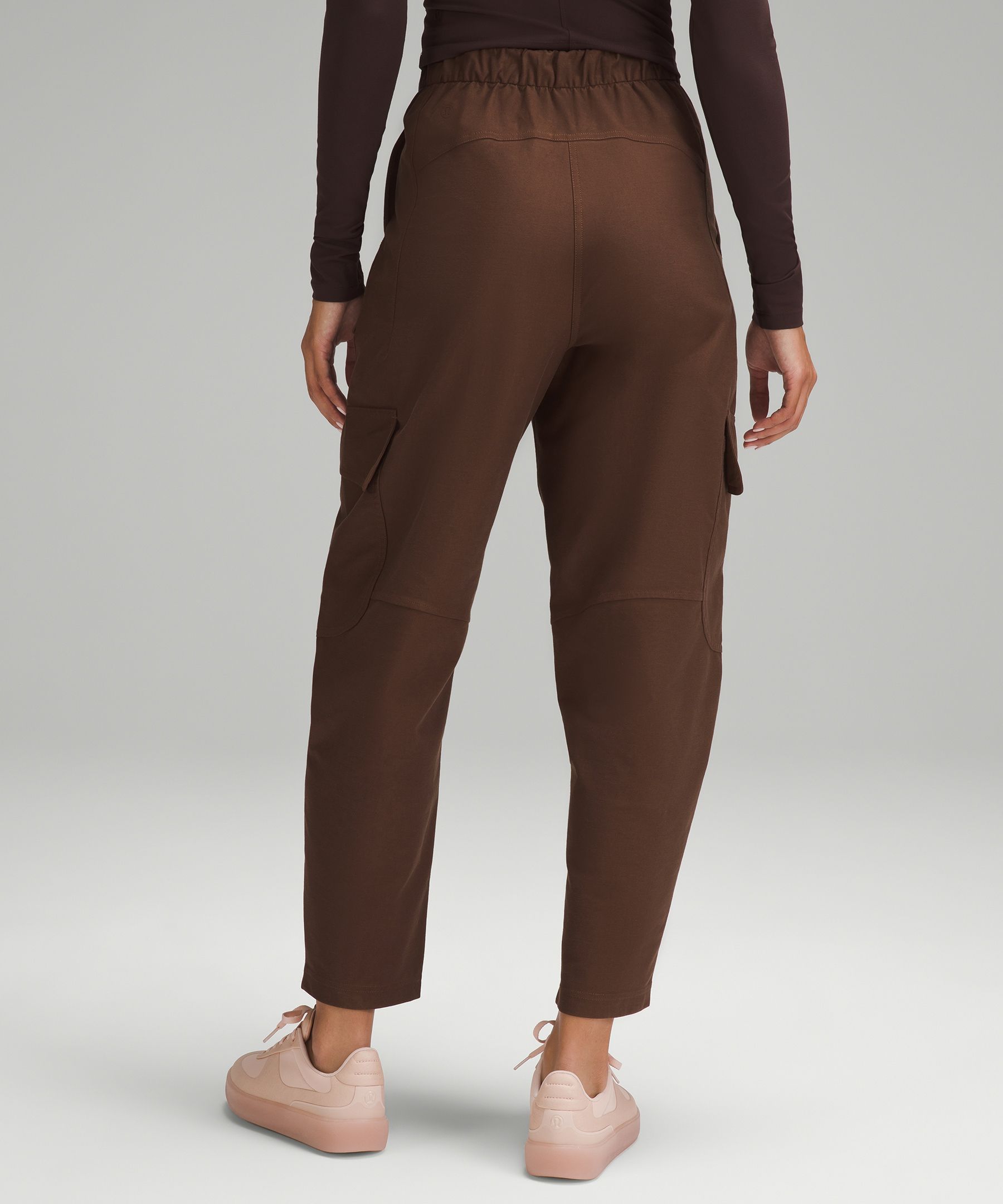 lululemon athletica, Pants & Jumpsuits, Lululemon Utilitech Cargo Pocket  High Rise Cropped Brown Pants Size 33 Xl Nwt