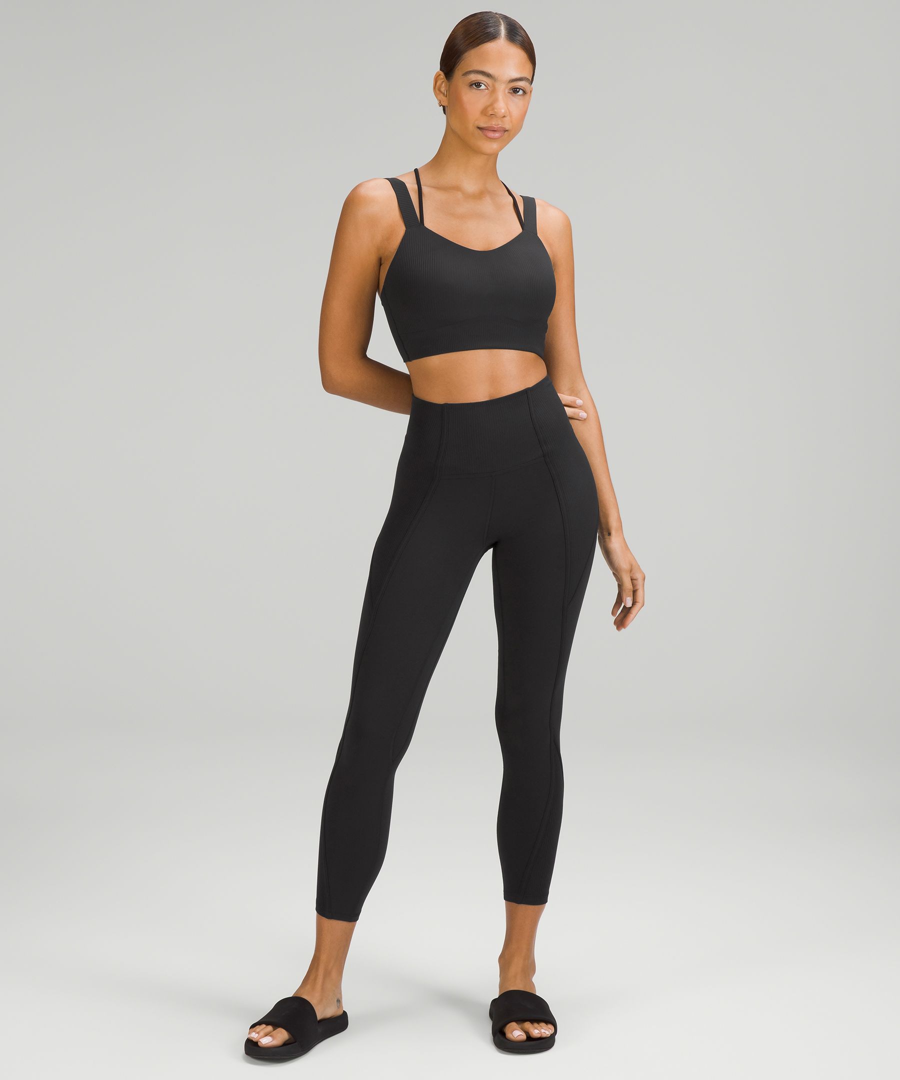 Lululemon Athletica Inc supplier says yoga pants made to specs