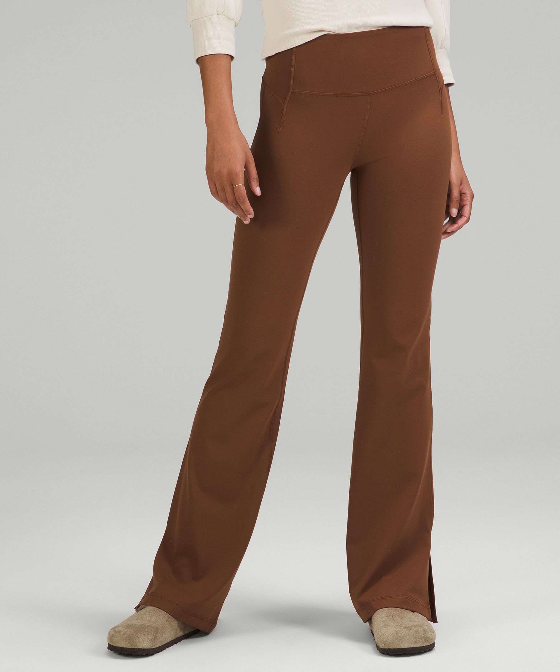 Groove High-Rise Split-Hem Flared Pant *Nulu