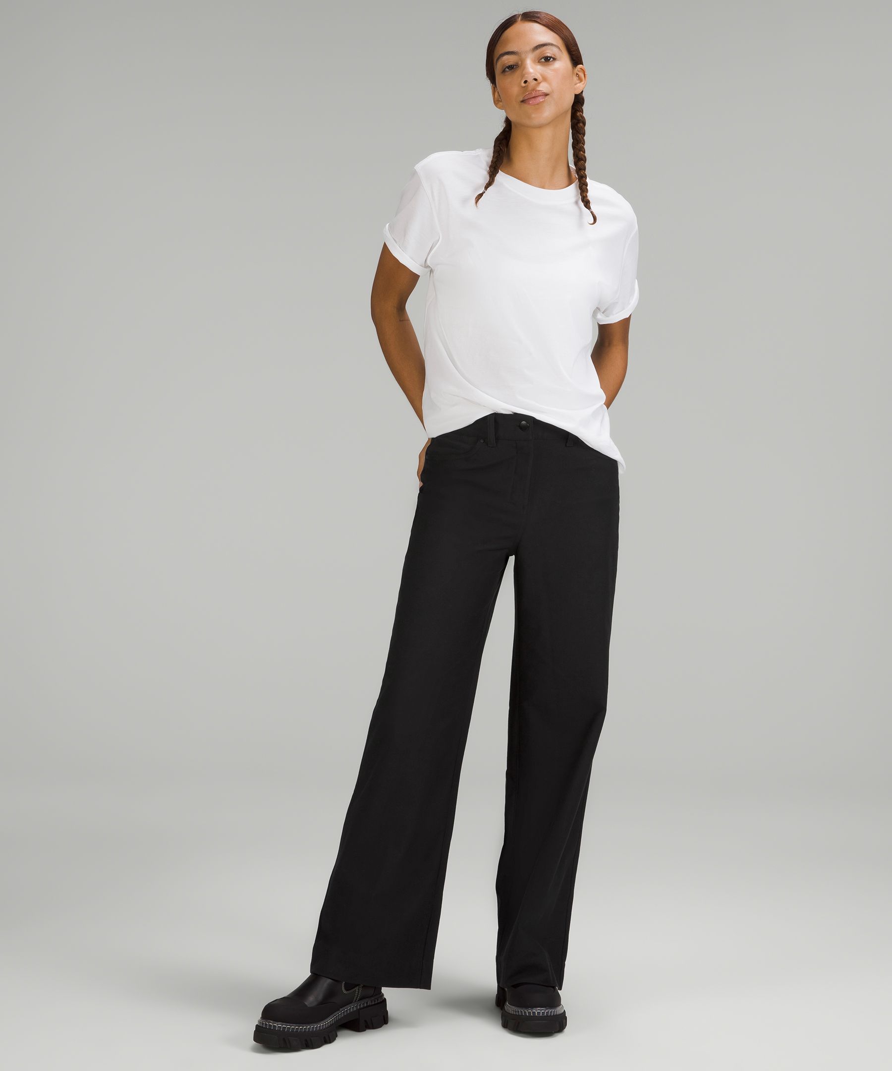 City Sleek 5 Pocket High-Rise Wide-Leg Pant Full Length *Light