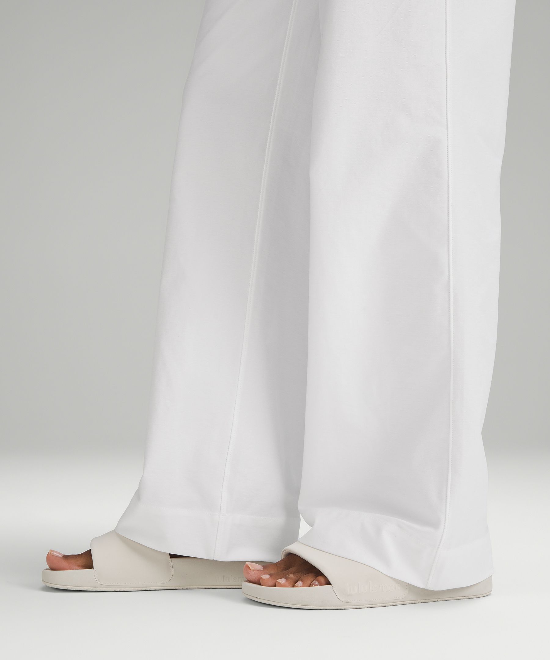 City Sleek 5 Pocket High-Rise Wide-Leg Pants Full Length Light