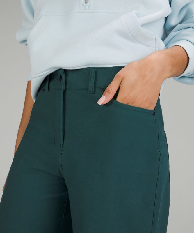 Pantalon City Sleek taille haute à jambe large et cinq poches *Utilitech léger pleine longueur