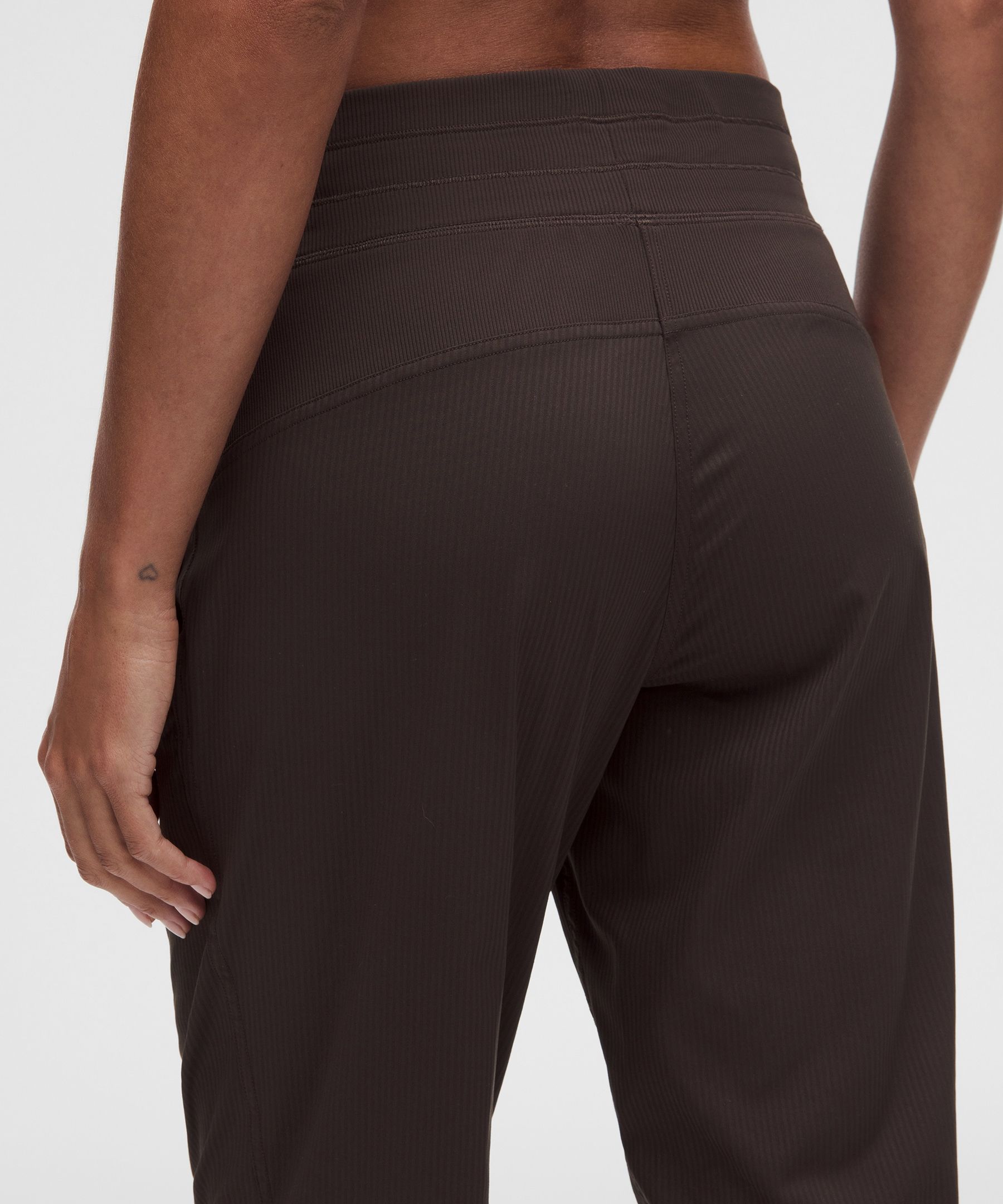 Dance Studio Mid-Rise Jogger 7/8 Length