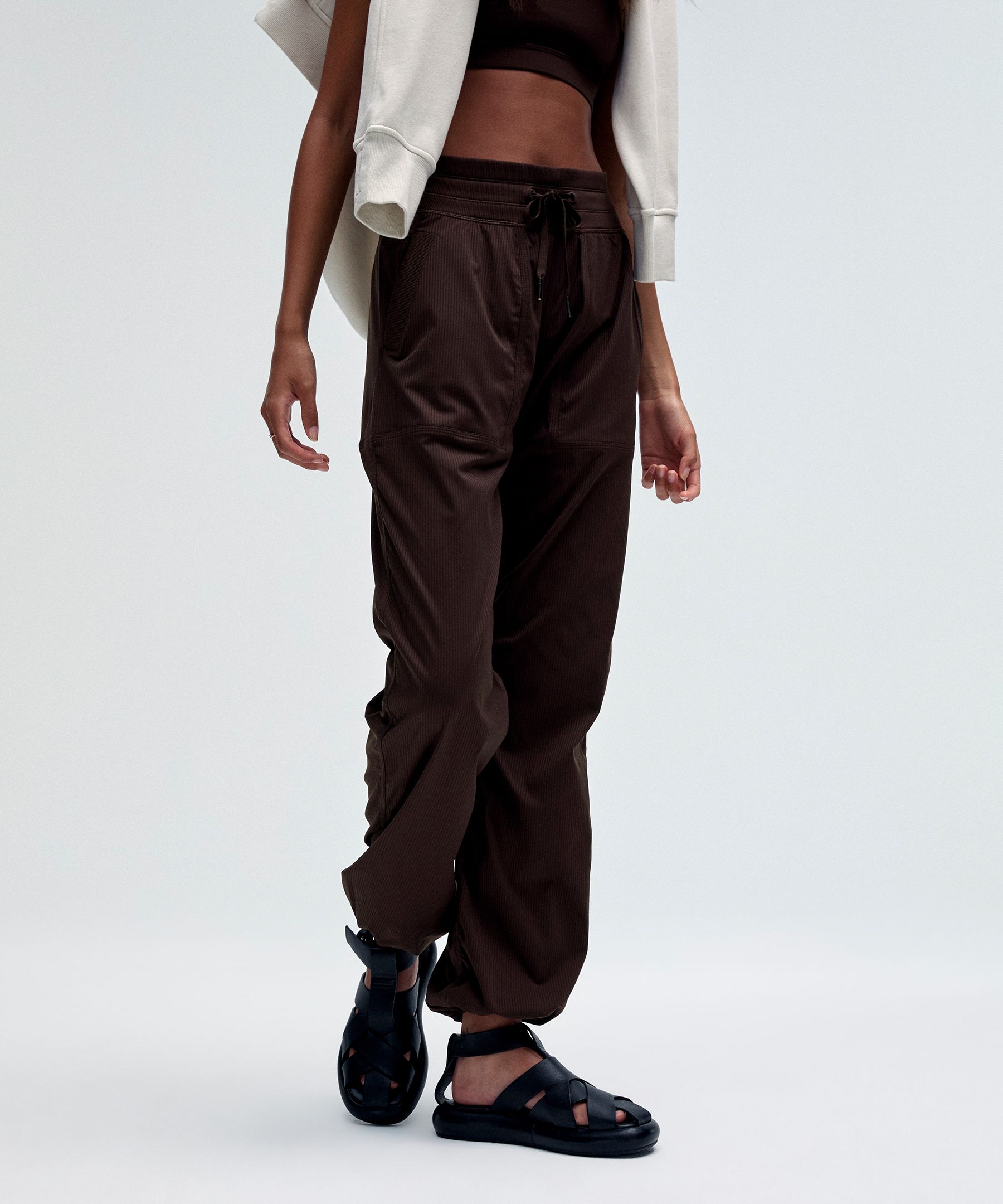 Dance Studio Mid-Rise Pants Regular