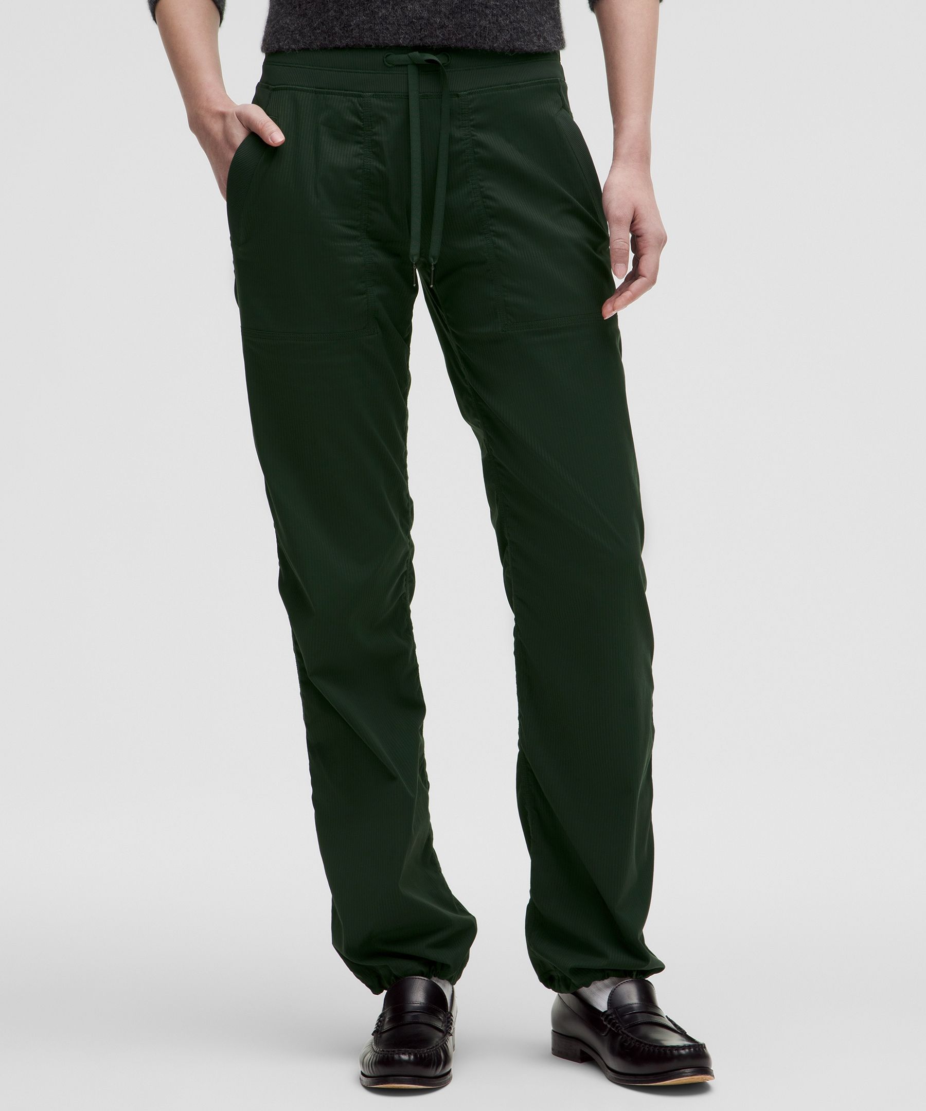 Dance Studio Mid-Rise Pant *Regular