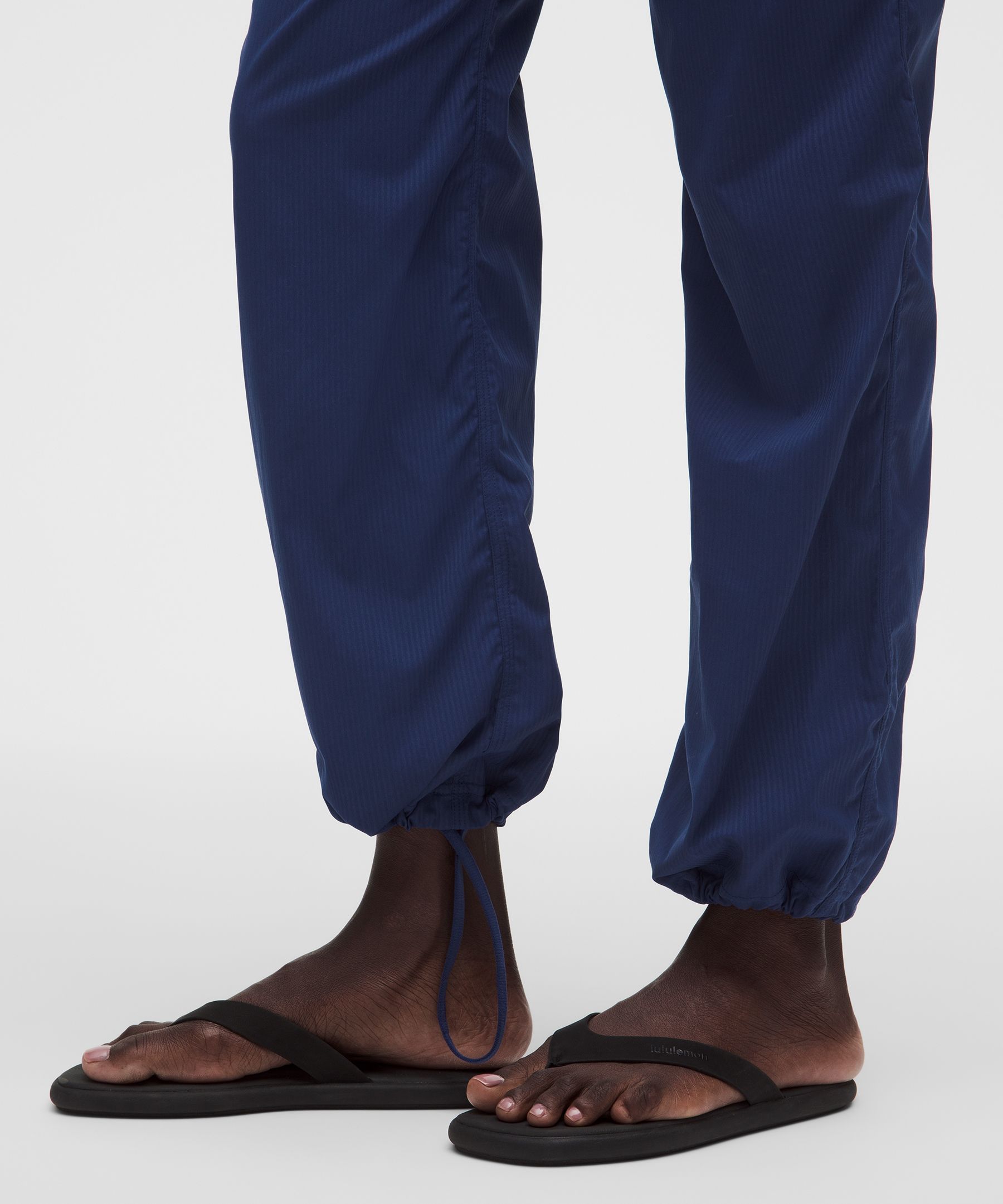 Dance Studio Mid-Rise Pant *Regular