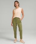 Pantalones elásticos de talle alto y longitud 7/8, 64 cm *solo online