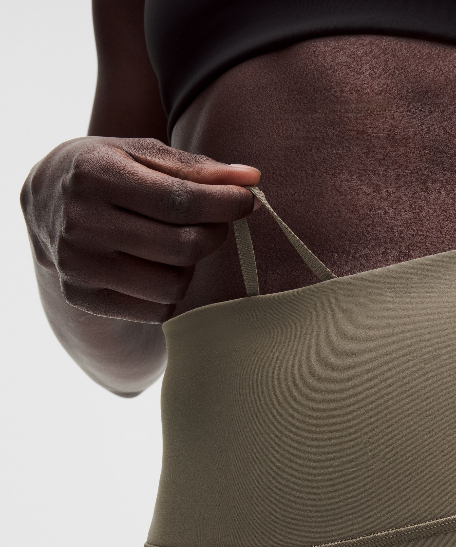 Wunder Train High-Rise Tight with Pockets 25"