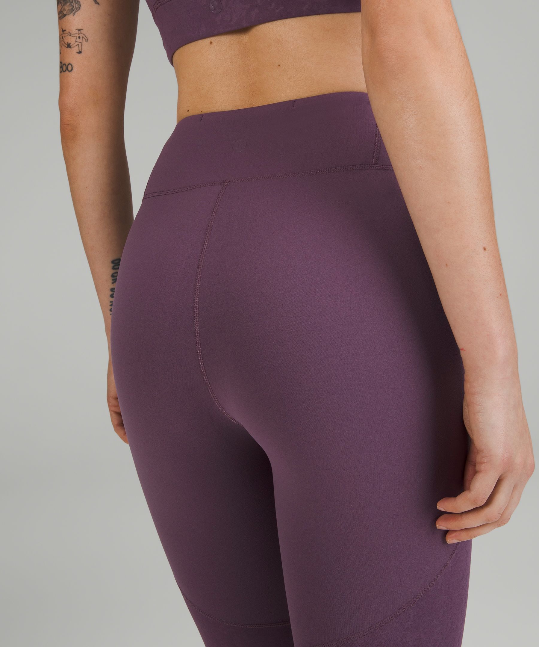 Inconsistent fabric on lab nulu yoga tight 25” : r/lululemon