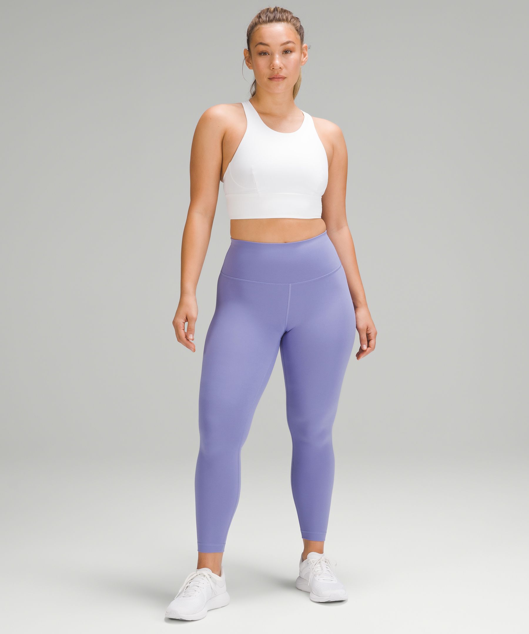 lululemon lip gloss and flush pink color combination  Sports wear outfits,  Pink color combination, Pilates outfit