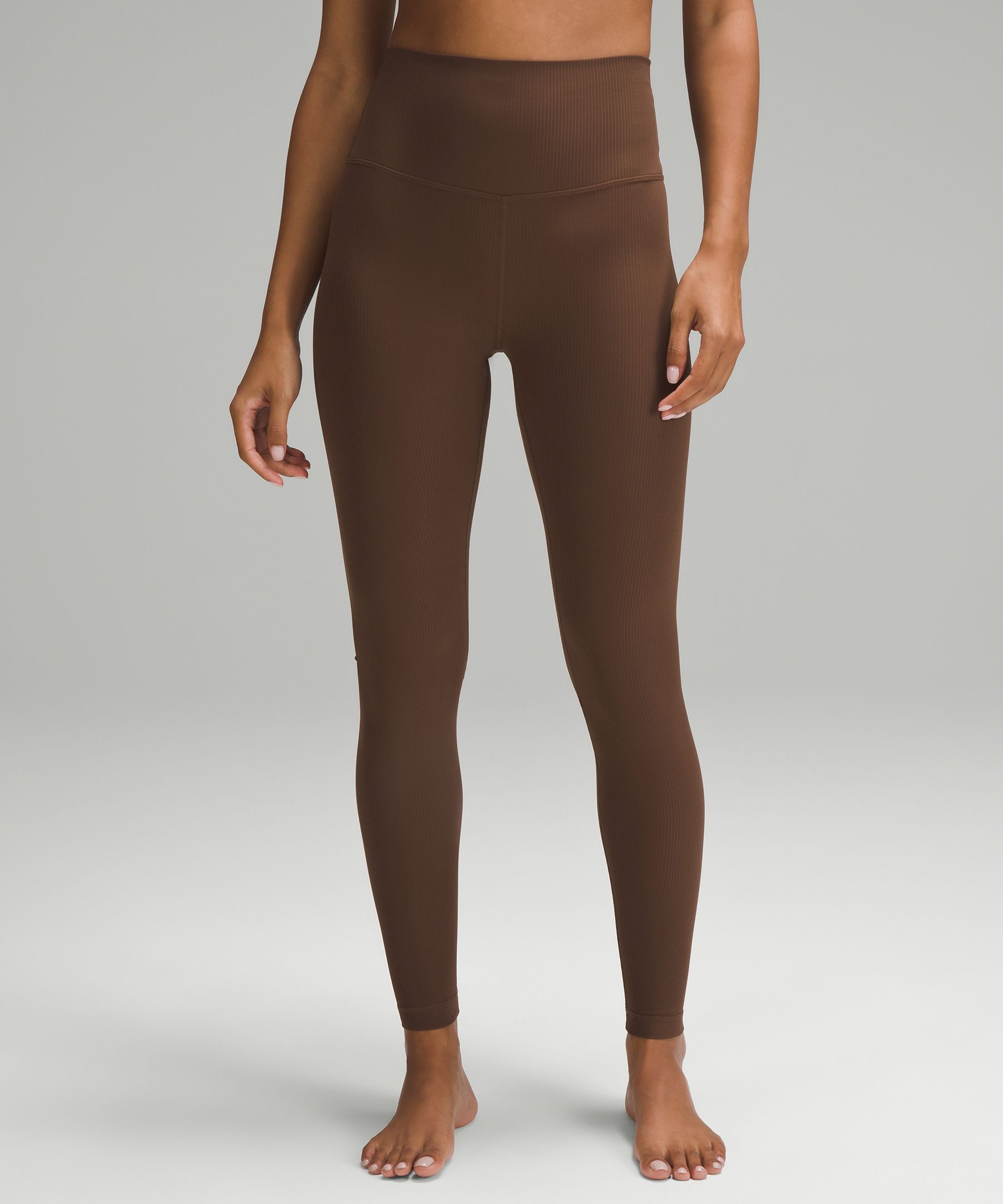 https://images.lululemon.com/is/image/lululemon/LW5EU7S_052868_1?size=800,800