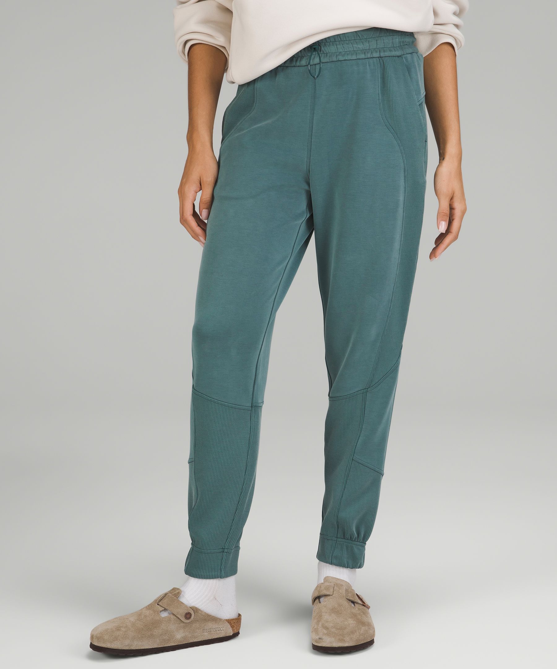 Brushed Softstreme Ribbed High-Rise Jogger