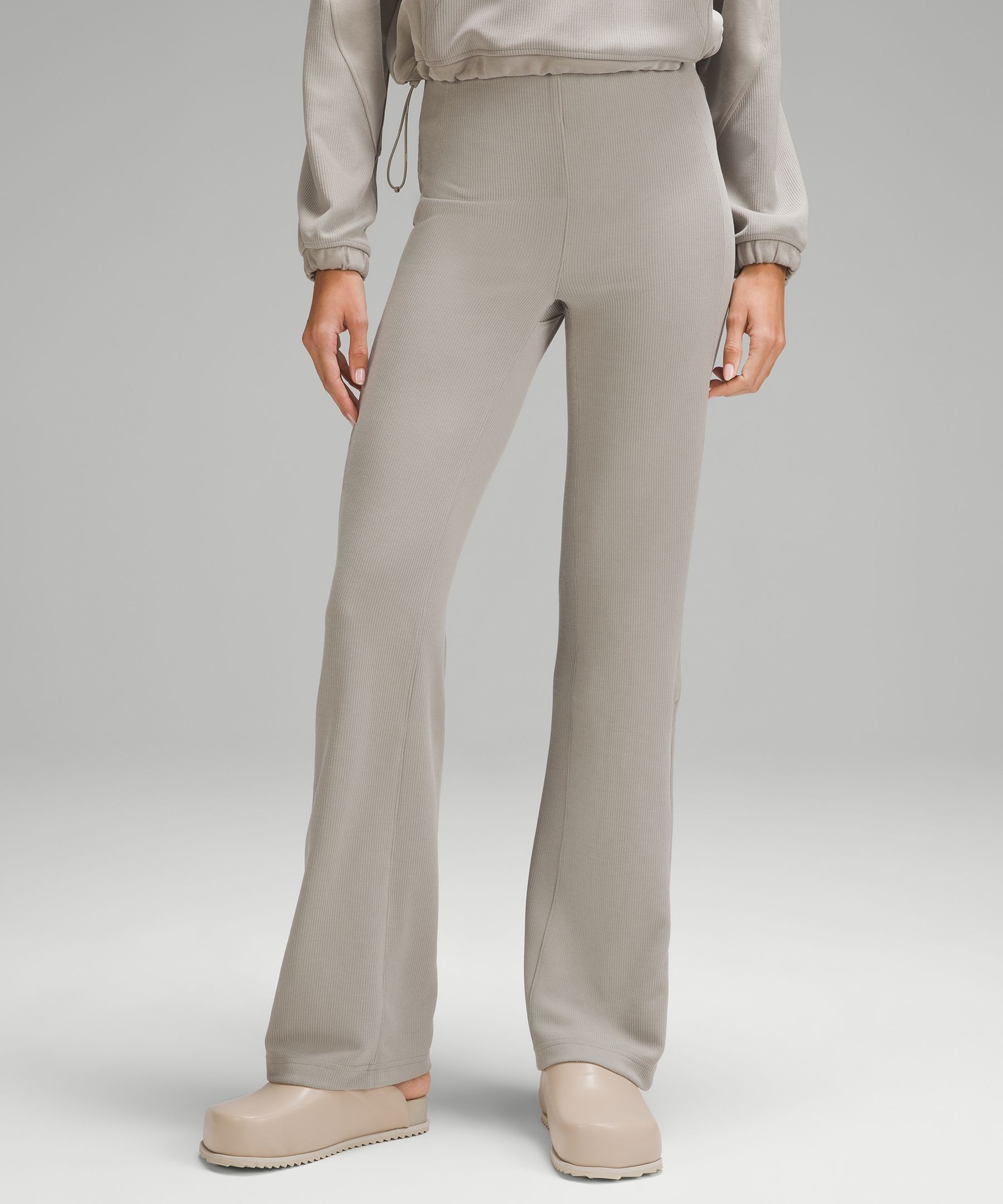 Brushed Softstreme Ribbed Zip Flared Pant 32.5