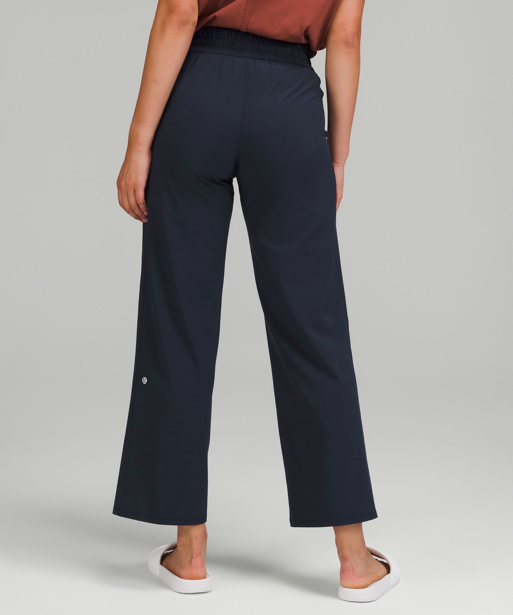 lululemon Pull-On Mid-Rise Wide-Leg Pant 28, Women's Fashion, Bottoms,  Other Bottoms on Carousell