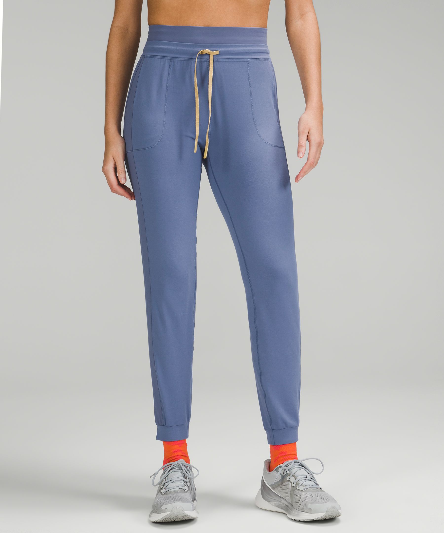 lululemon - Lululemon Stretch High Rise Jogger on Designer Wardrobe