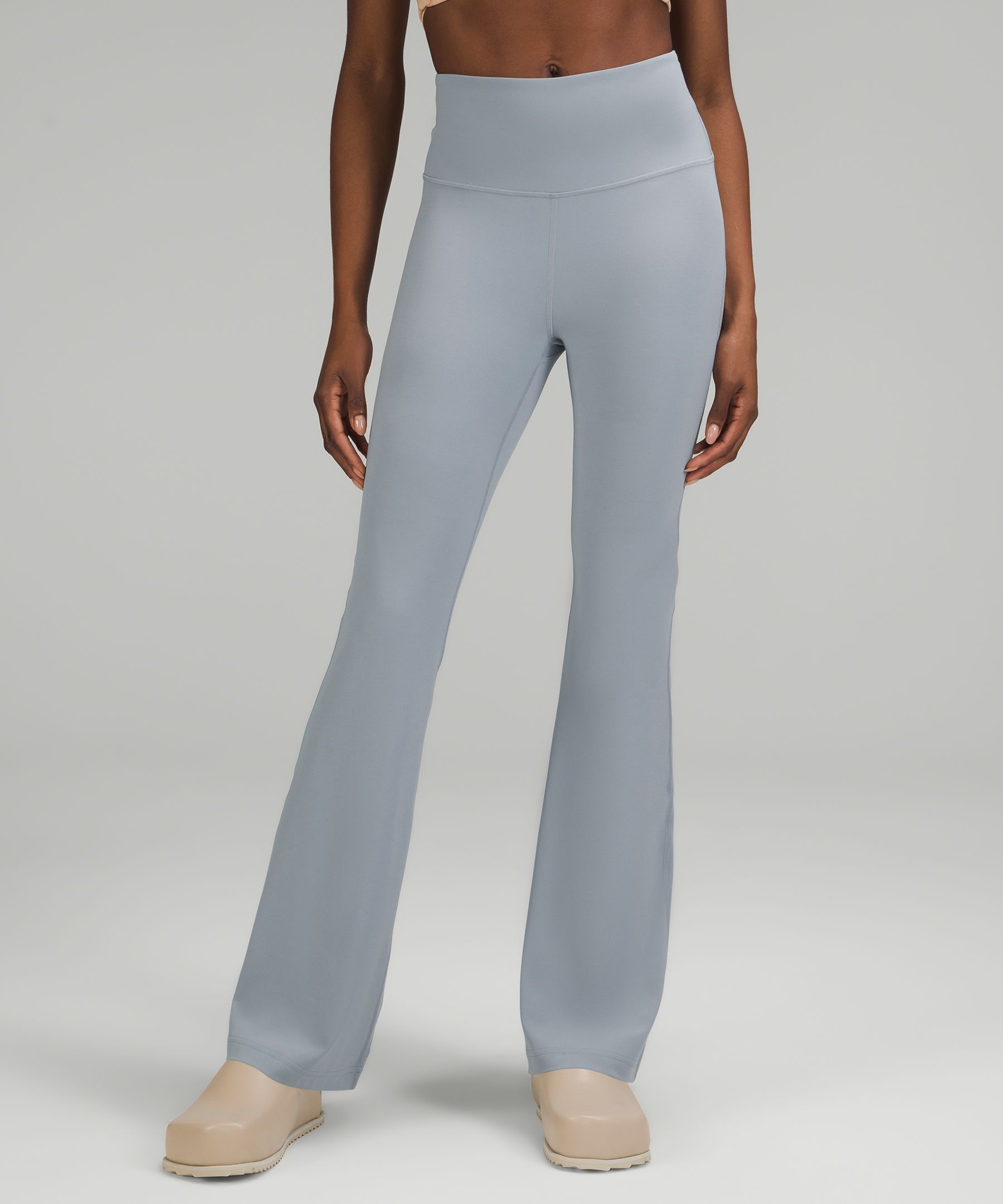 Groove Super-High-Rise Flared Pant