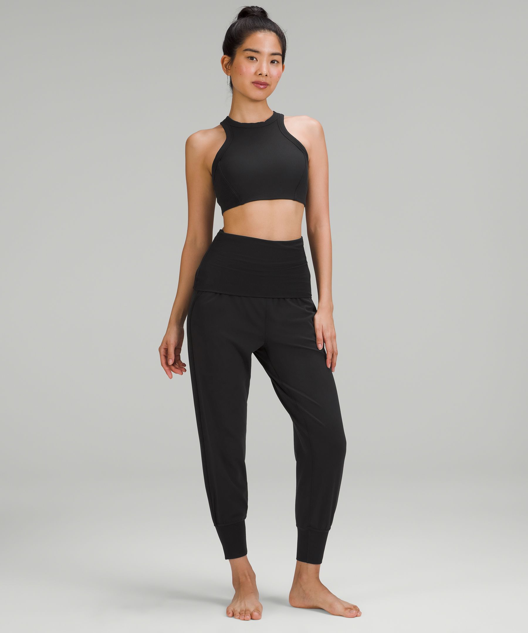 Lululemon align joggers pants size 6 black, Women's Fashion, Activewear on  Carousell