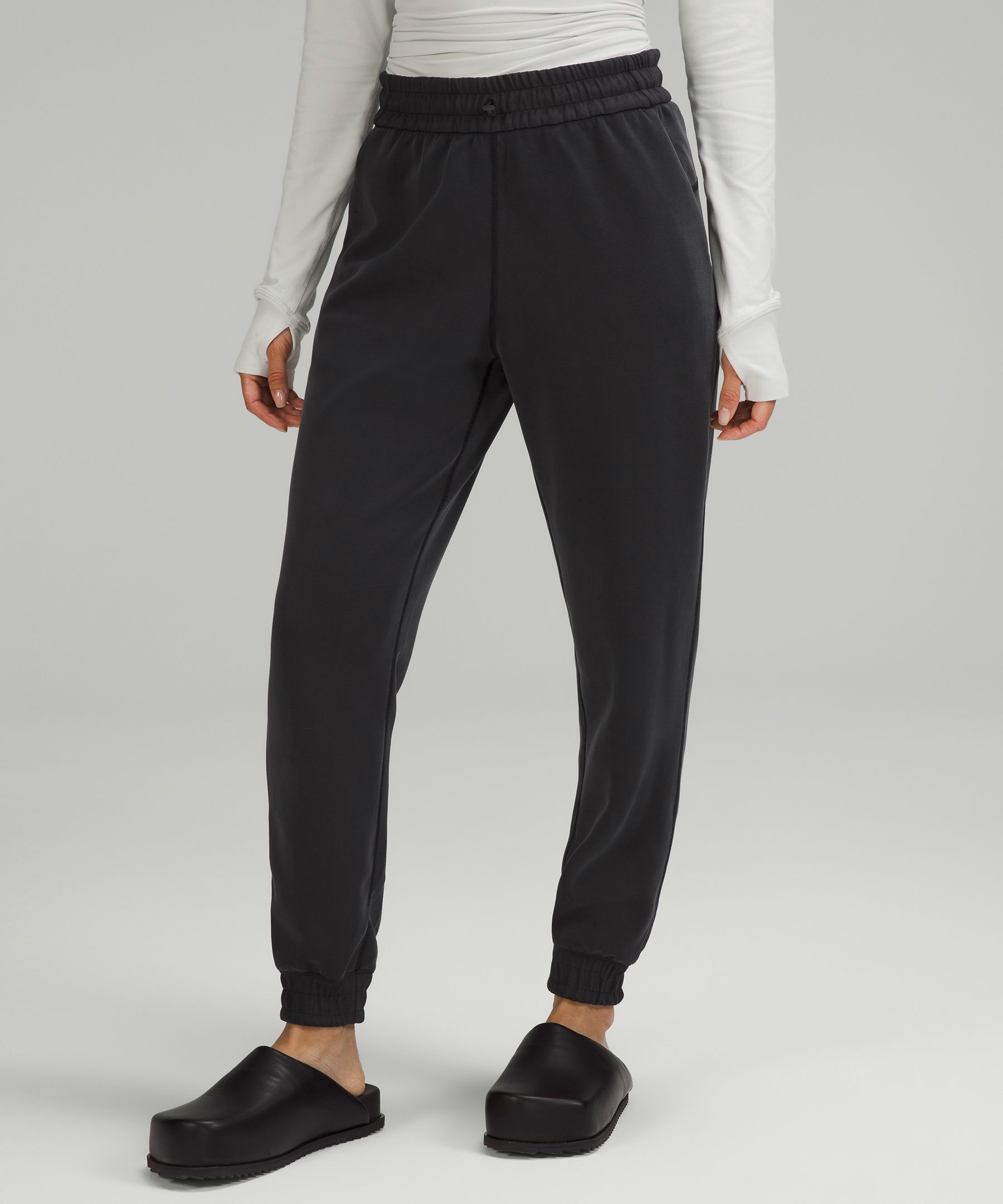 Brushed Softstreme High-Rise Jogger