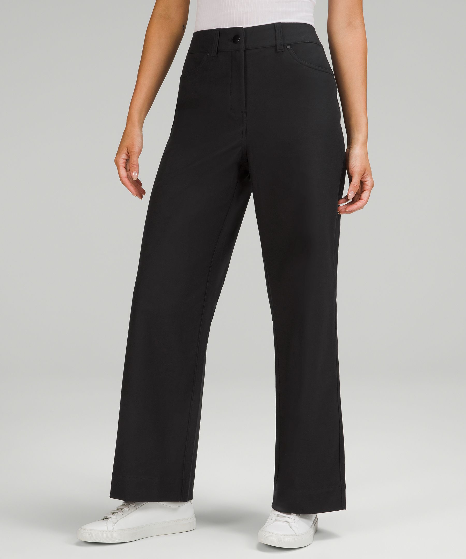 City Sleek 5 Pocket Wide-Leg High-Rise Pant *Light Utilitech Asia