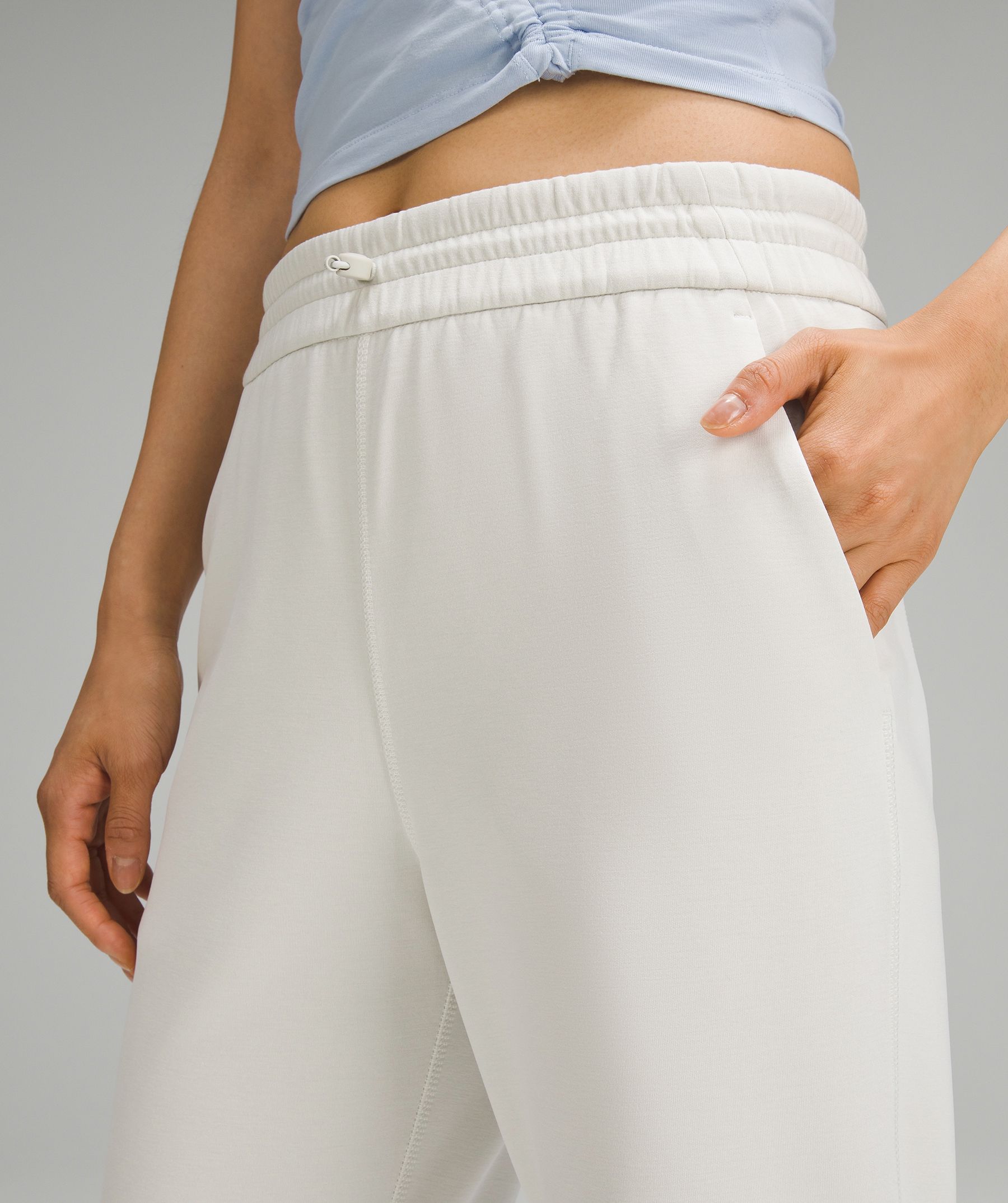 LULULEMON, Softstreme High-Rise Pants *Asia Fit