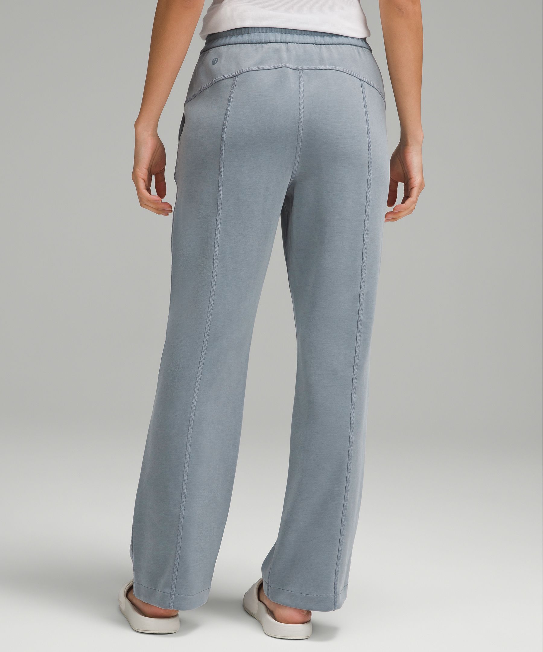 Softstreme High-Rise Pant