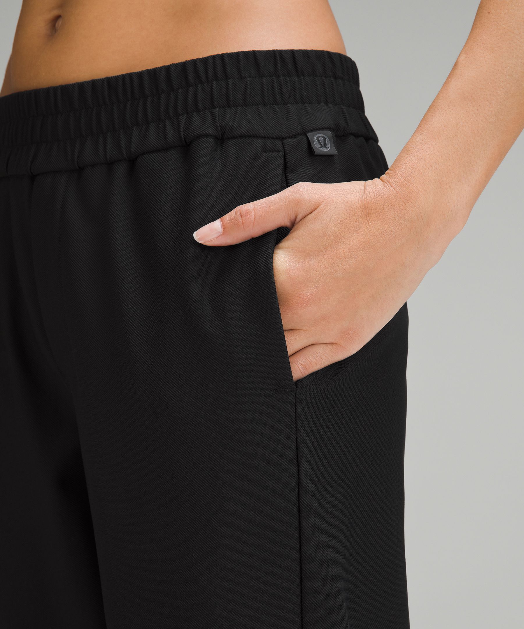 Cooling Stretch Cupro Pants - Black