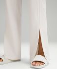 Pantalones deportivos lululemon lab de tejido cupro elástico con abertura, 81 cm