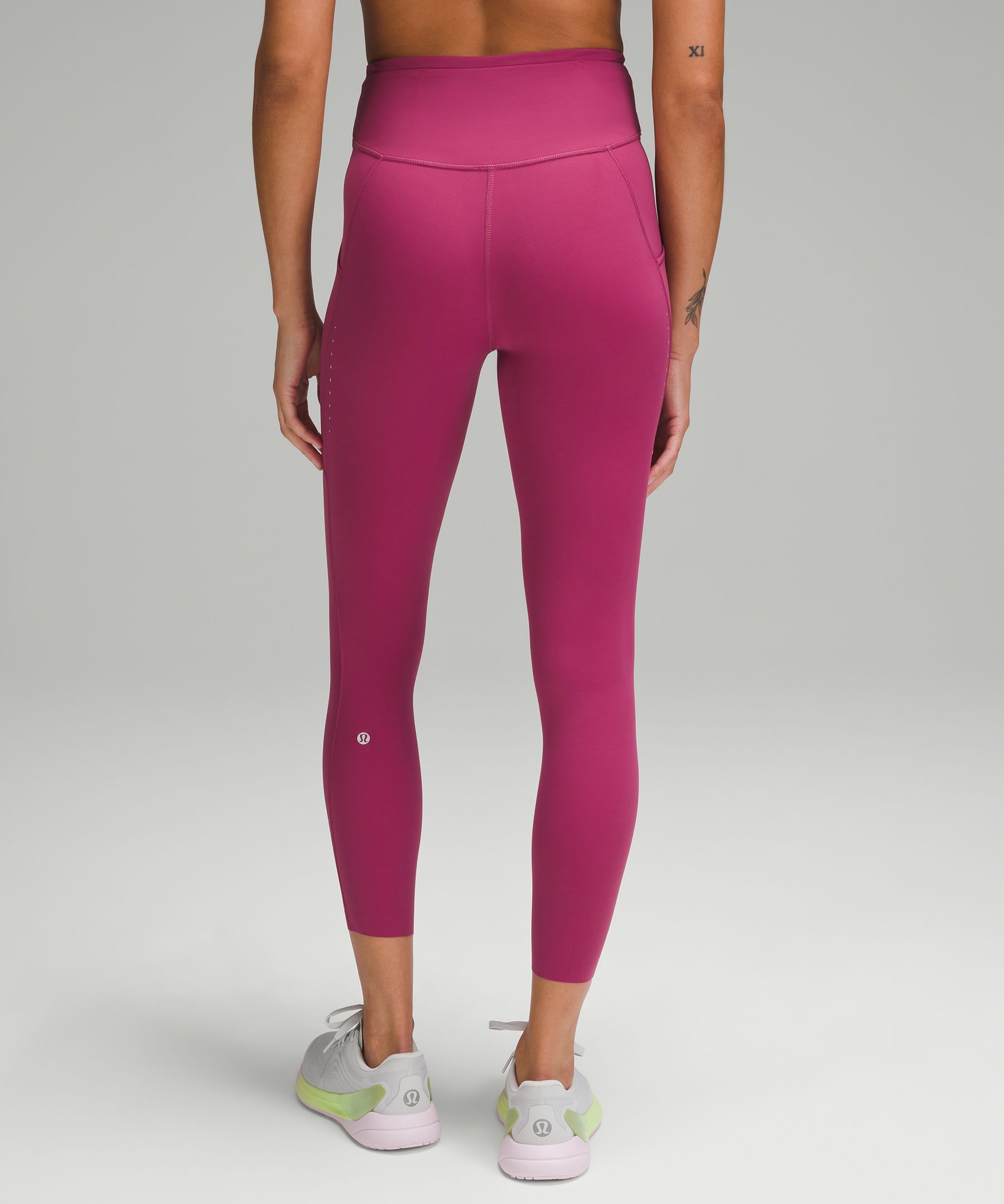 Lululemon Fast & Free 7/8 Tight II *Nulux 25 Damaged Please read