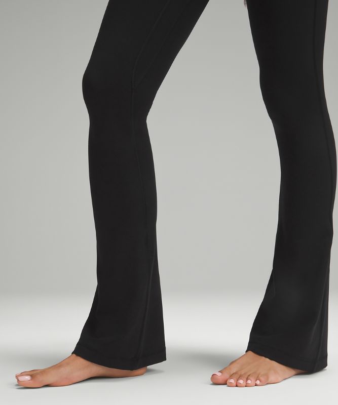 lululemon Align™ Hose mit V–Bund und leicht ausgestelltem Bein