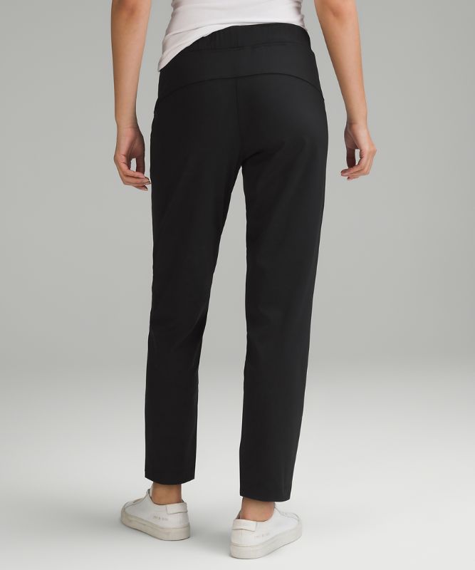 Luxtreme Slim-Fit Pull-On Mid-Rise Pant