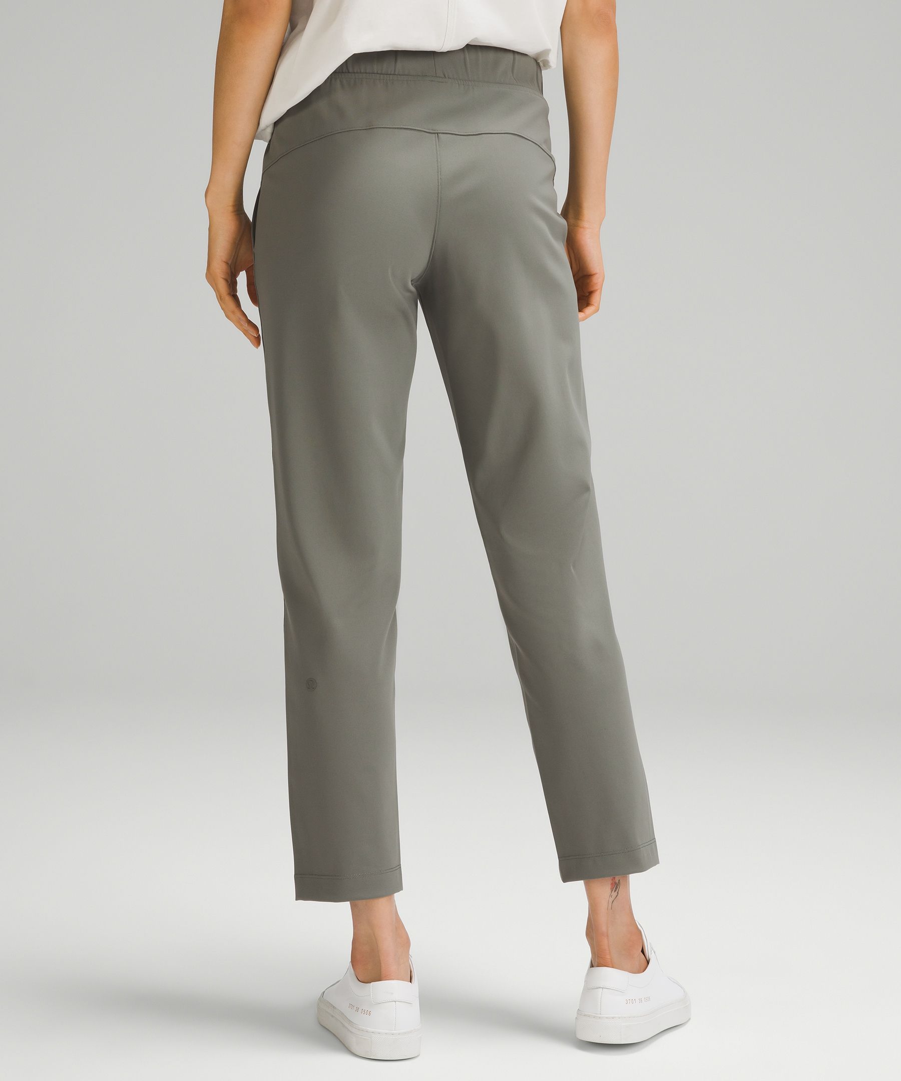 Luxtreme Slim-Fit Pull-On Mid-Rise Pants