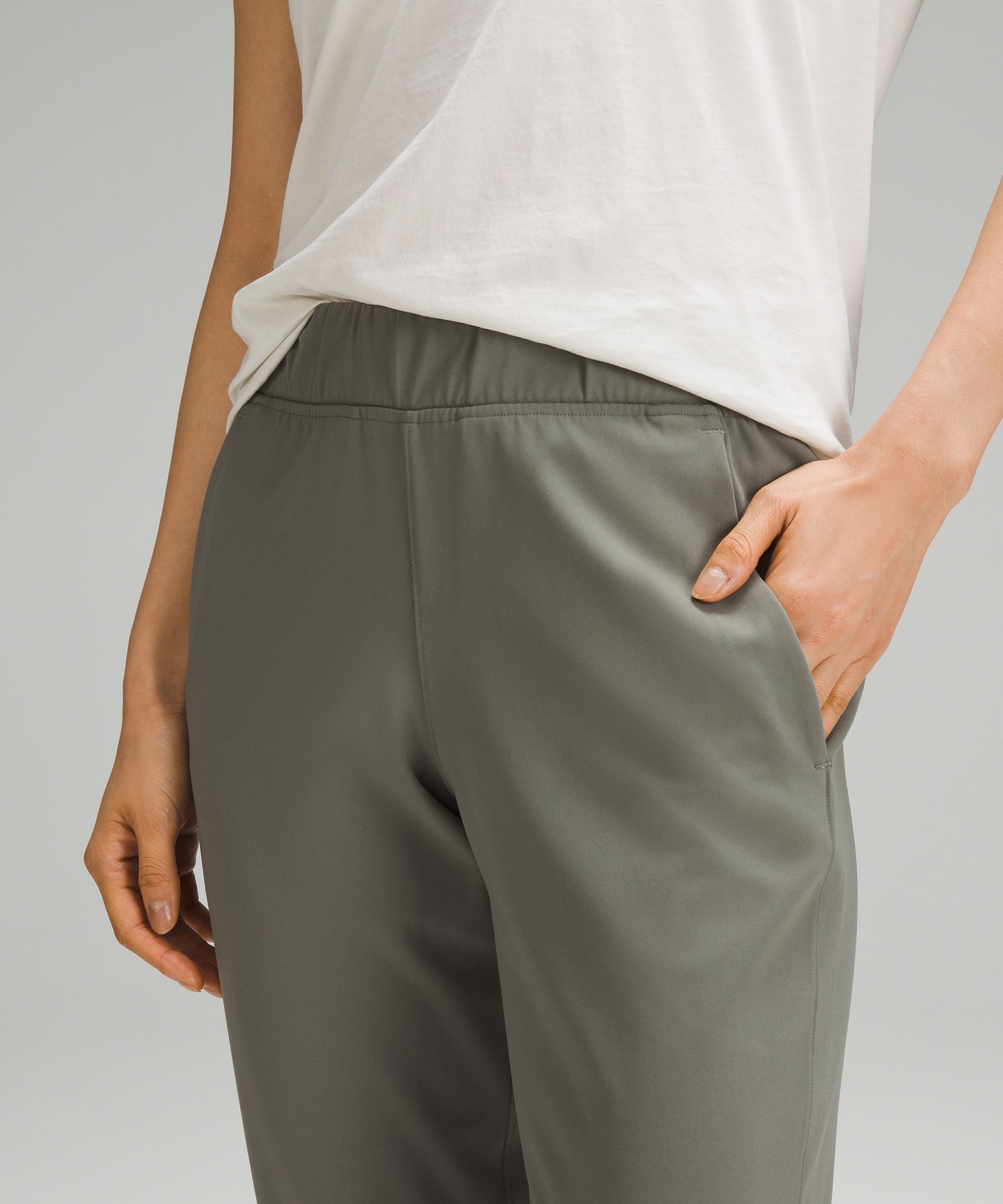 lululemon Women's Luxtreme™ Slim-Fit Mid-Rise Jogger - Asia Fit