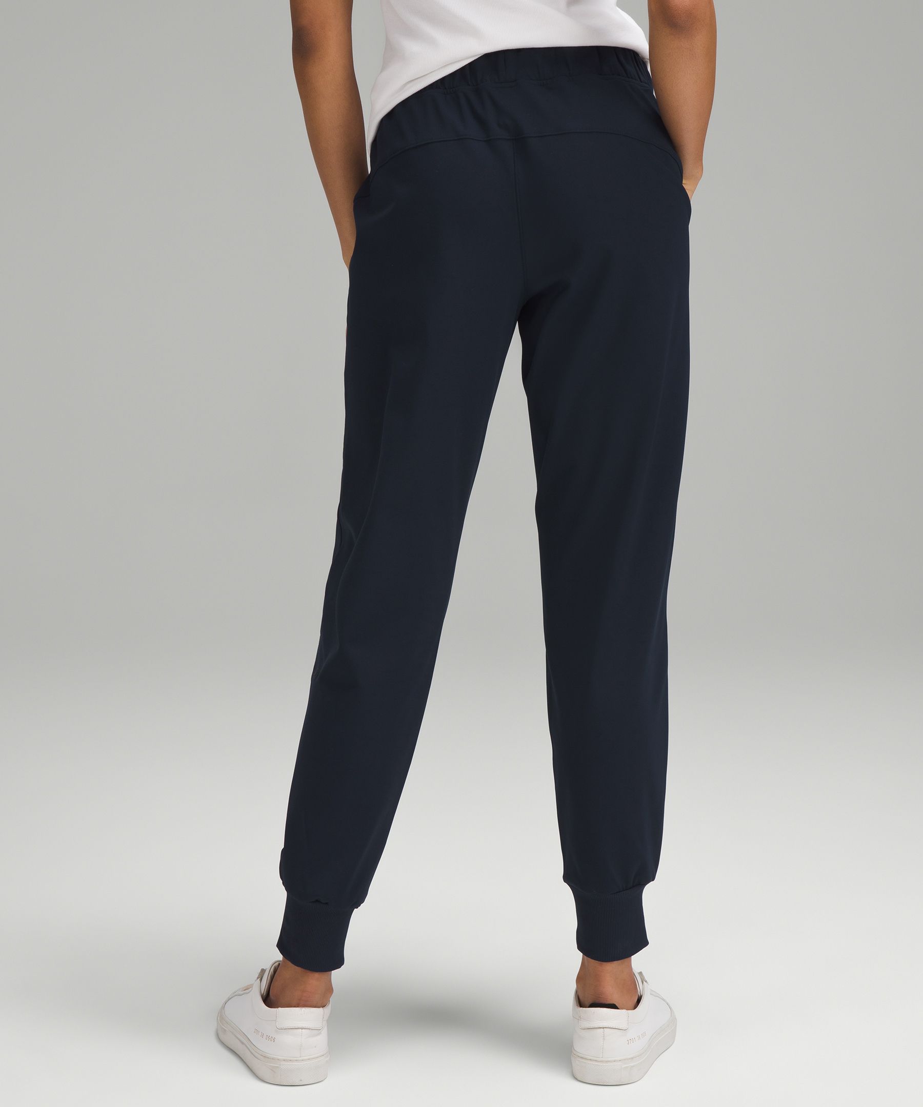 Luxtreme Slim-Fit Mid-Rise Jogger