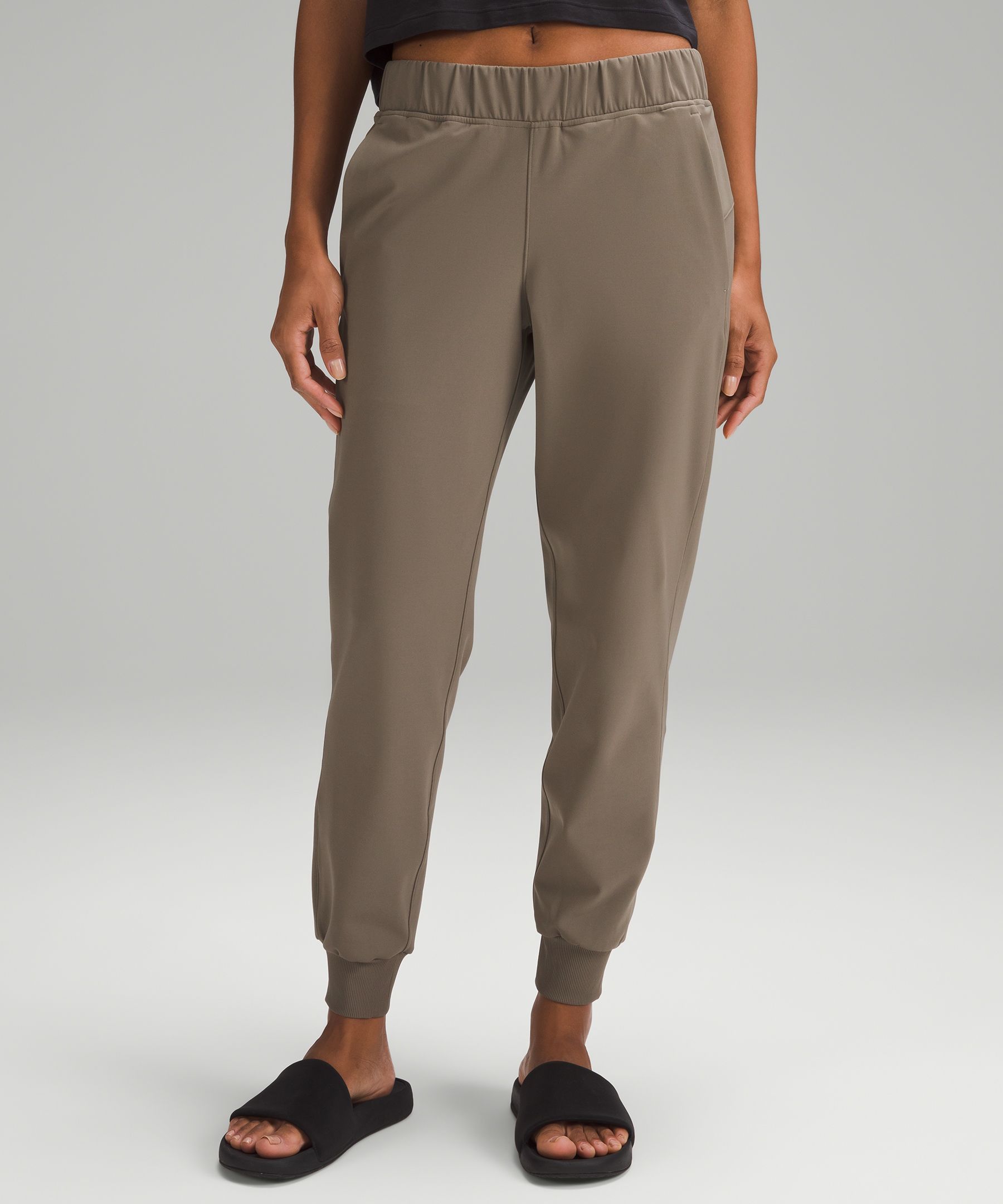 Lululemon sun store setter jogger