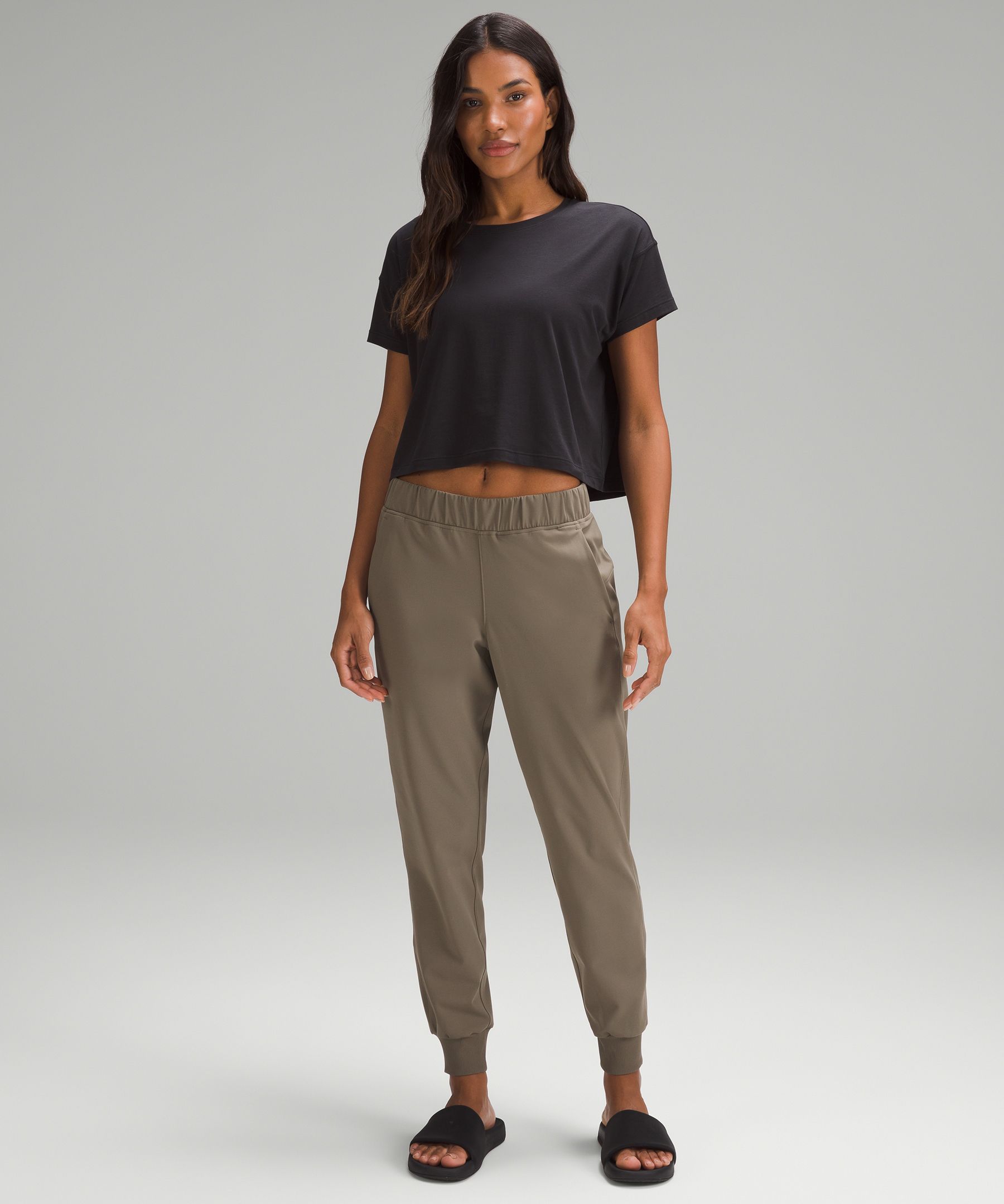 Luxtreme Slim-Fit Mid-Rise Jogger