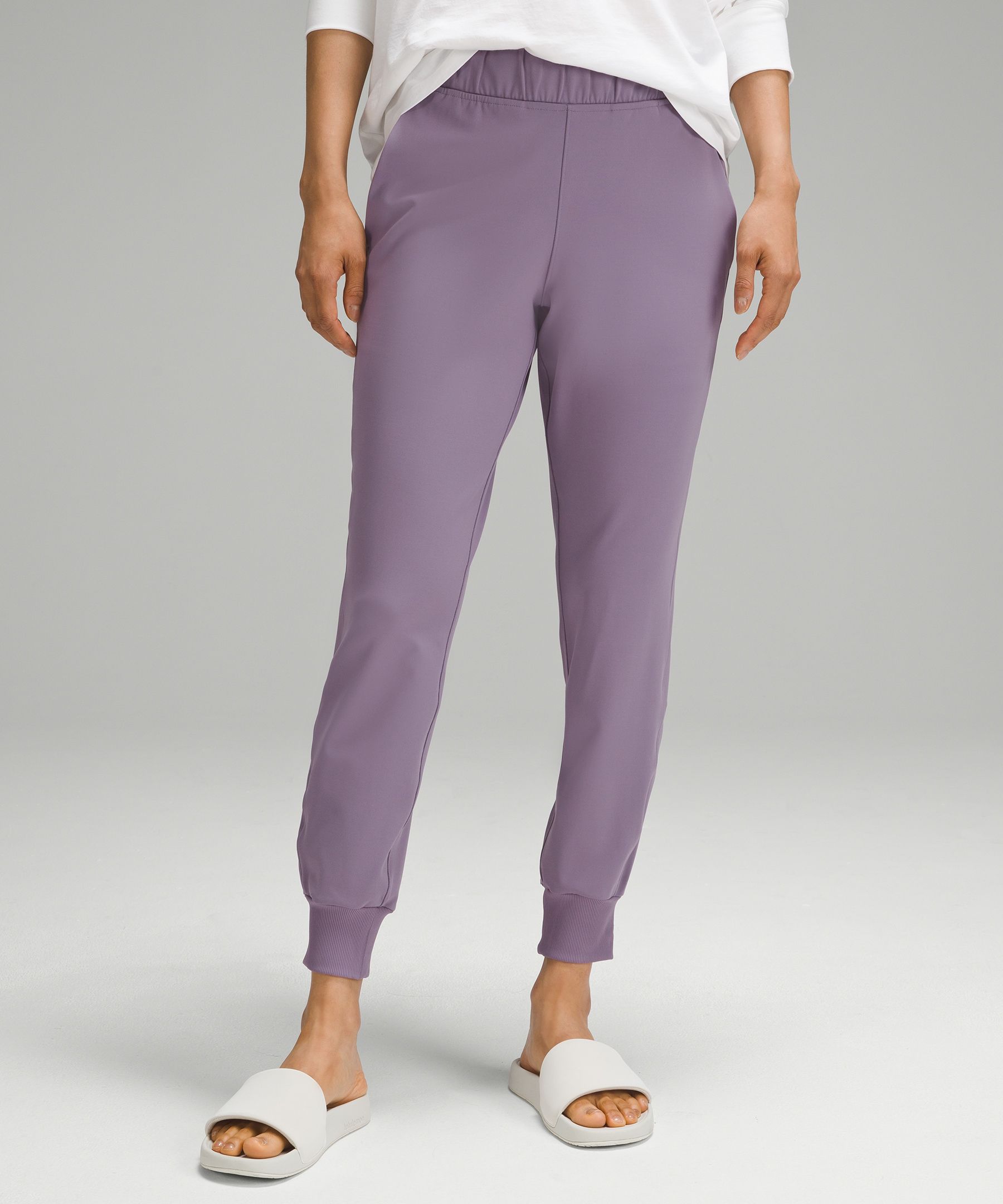 Luxtreme Slim-Fit Mid-Rise Jogger