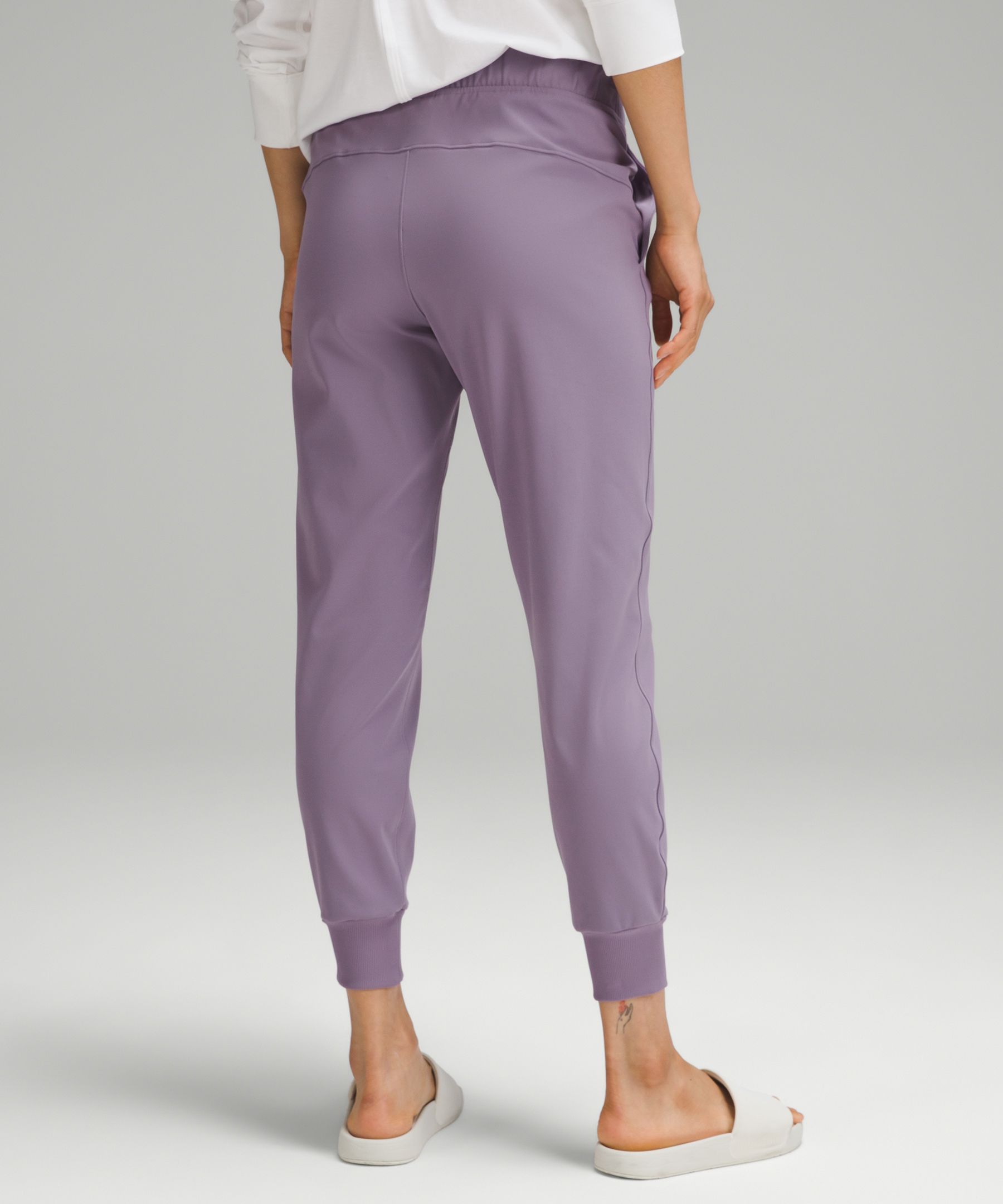 Lululemon discount purple joggers