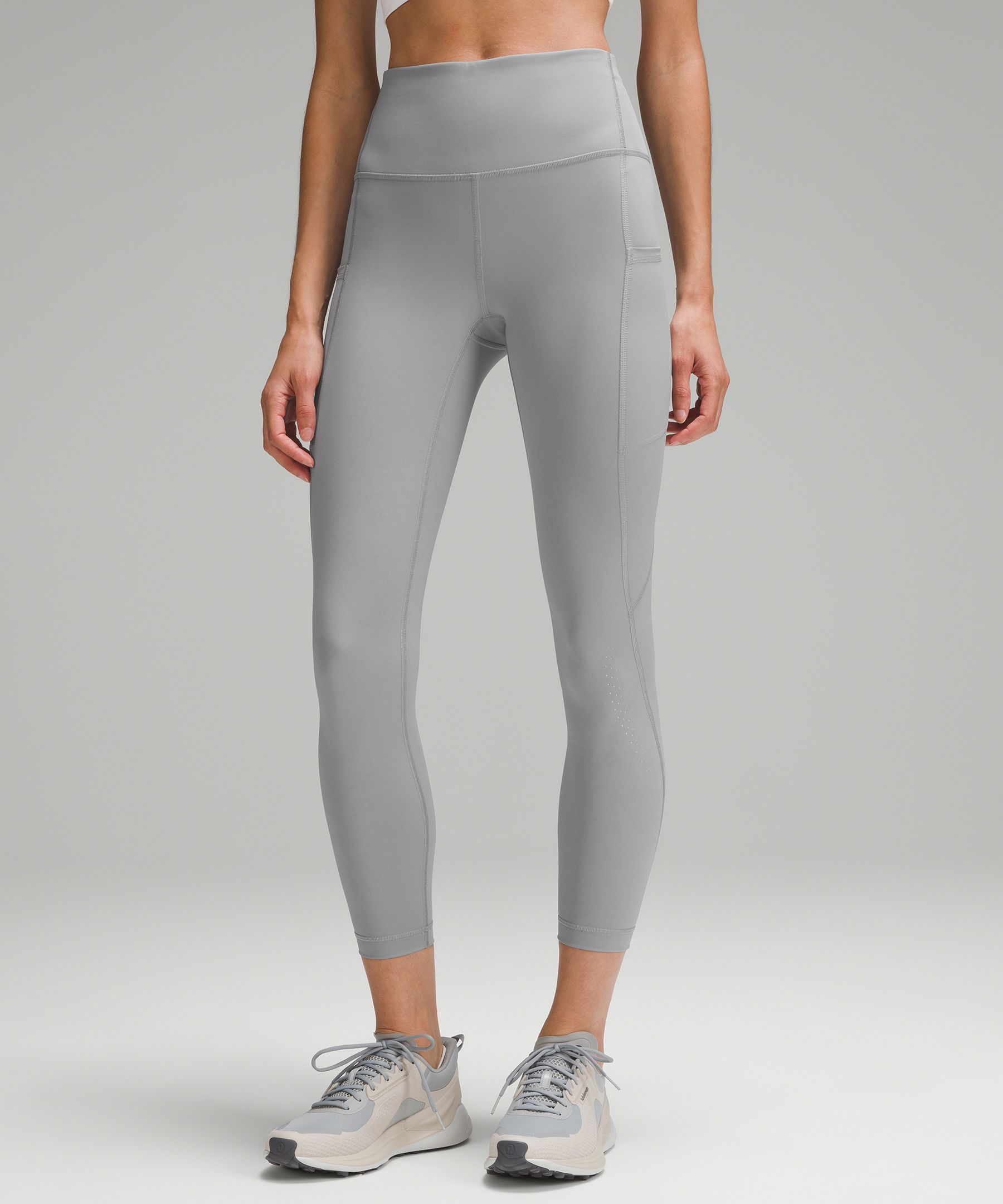 lululemon - Lululemon 'tight stuff' reflective leggings on Designer Wardrobe