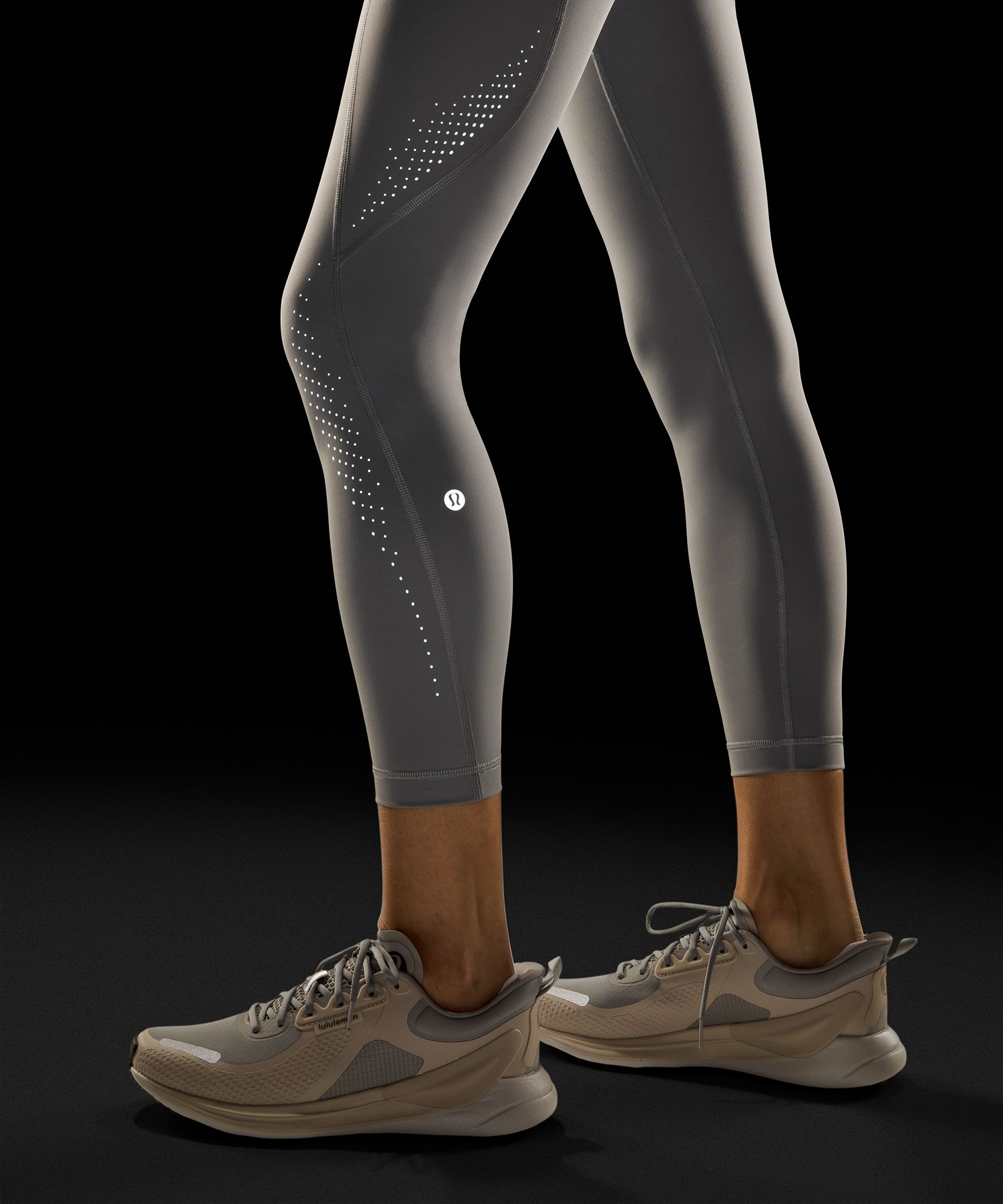 Lululemon tight stuff reflectives - Gem