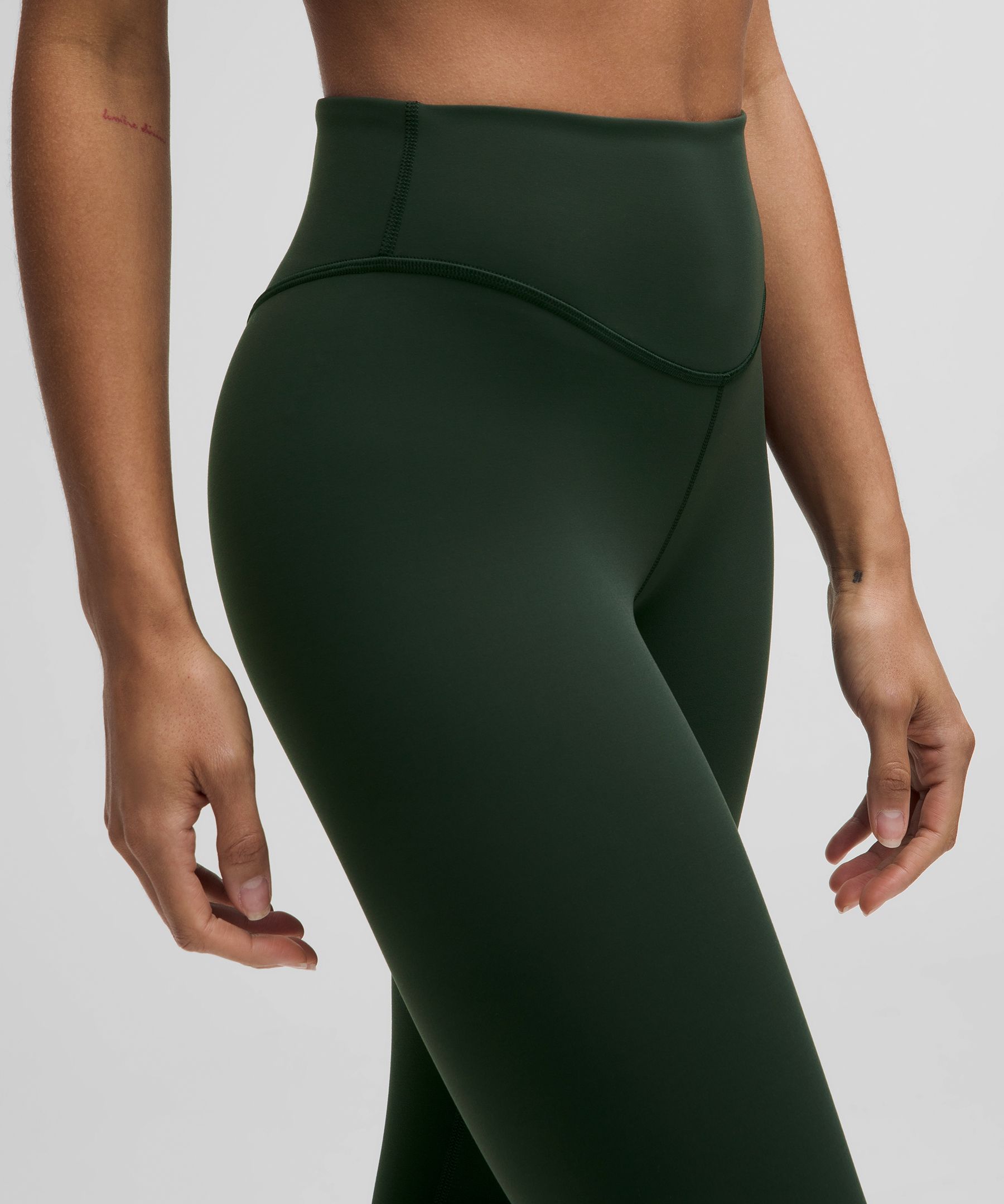 Wunder Under SmoothCover High-Rise Tight 25" | Women's Leggings/Tights