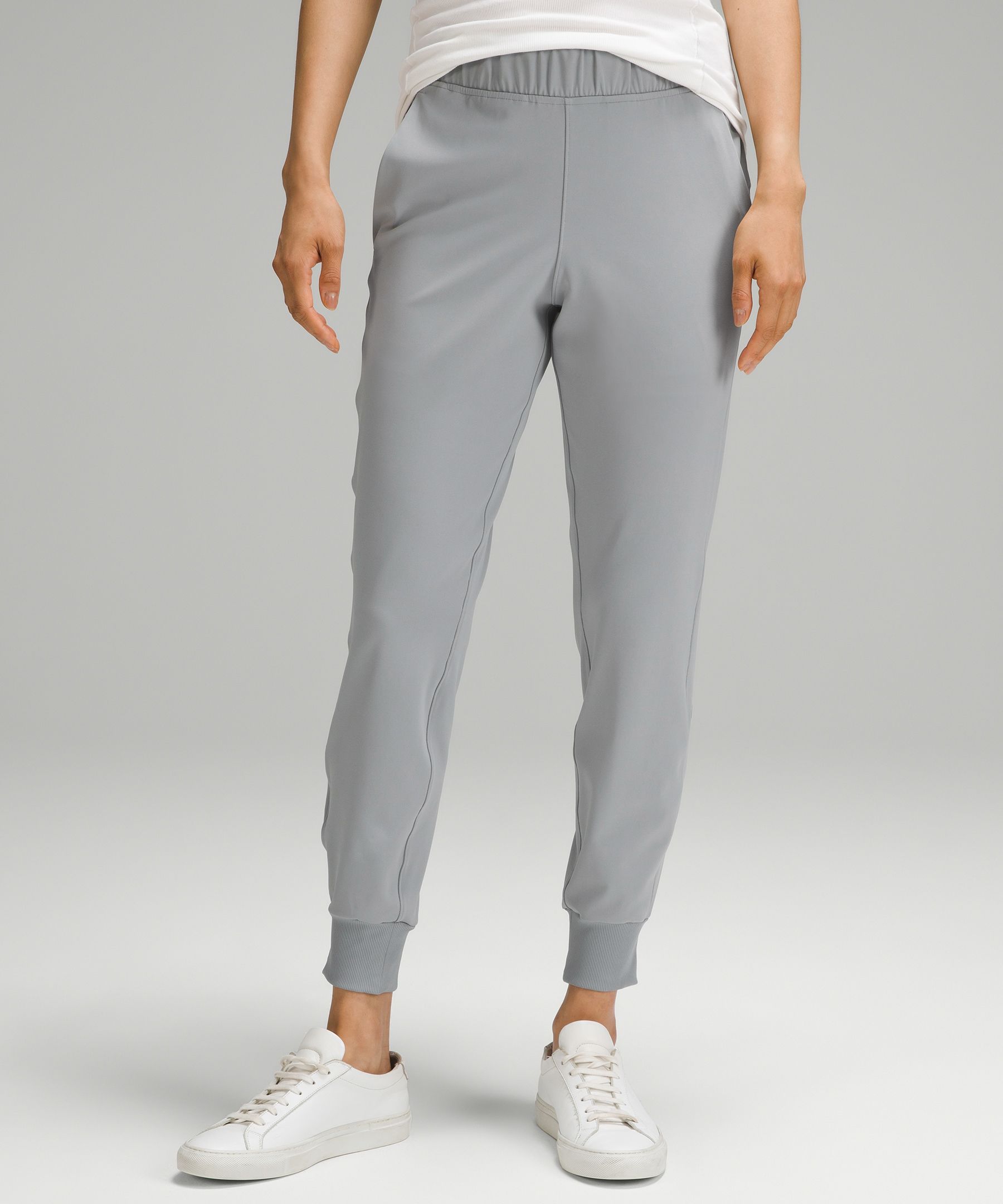 Luxtreme Slim-Fit Mid-Rise Jogger