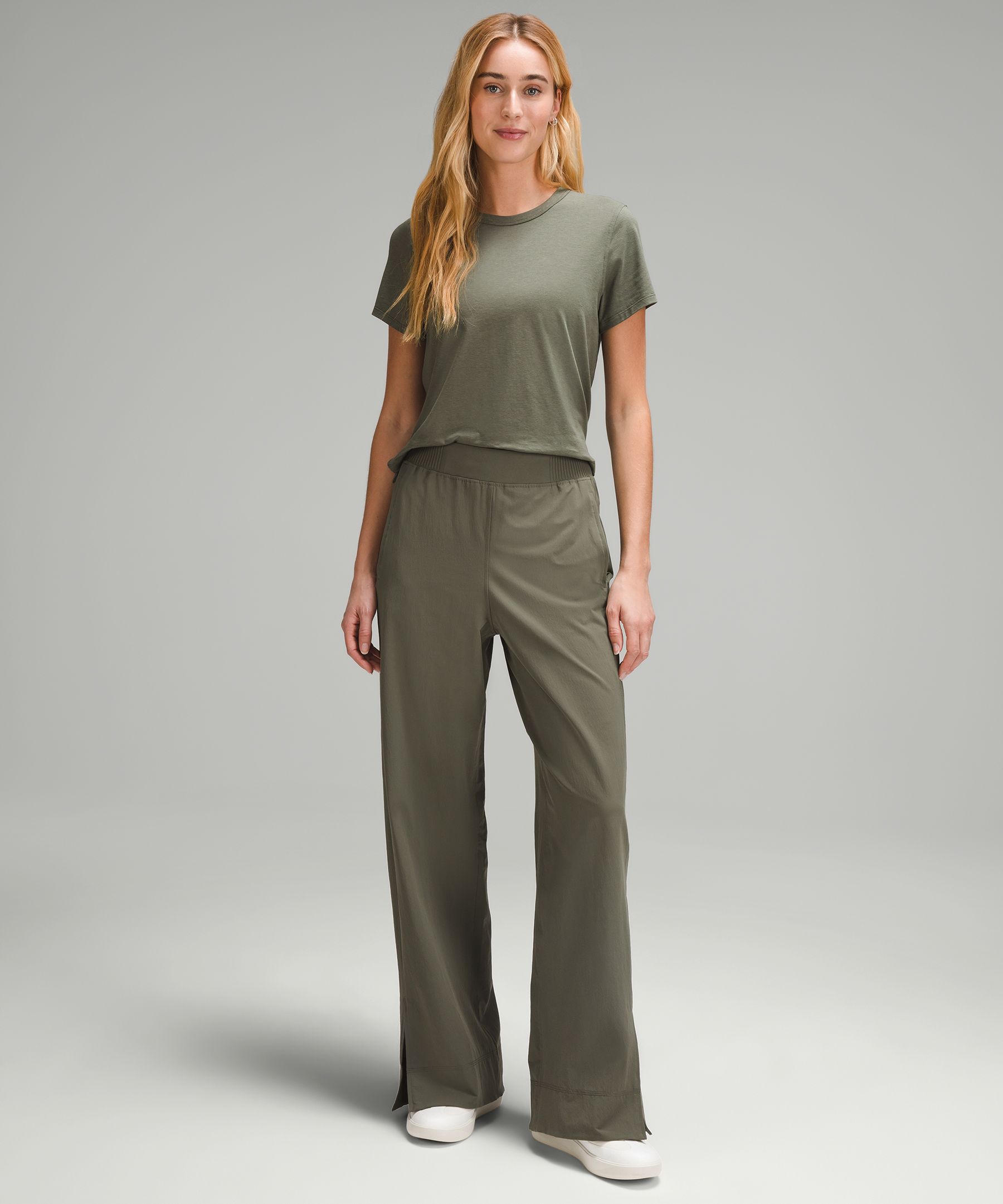 Lululemon athletica Stretch Woven Wide-Leg High-Rise Cropped Pant