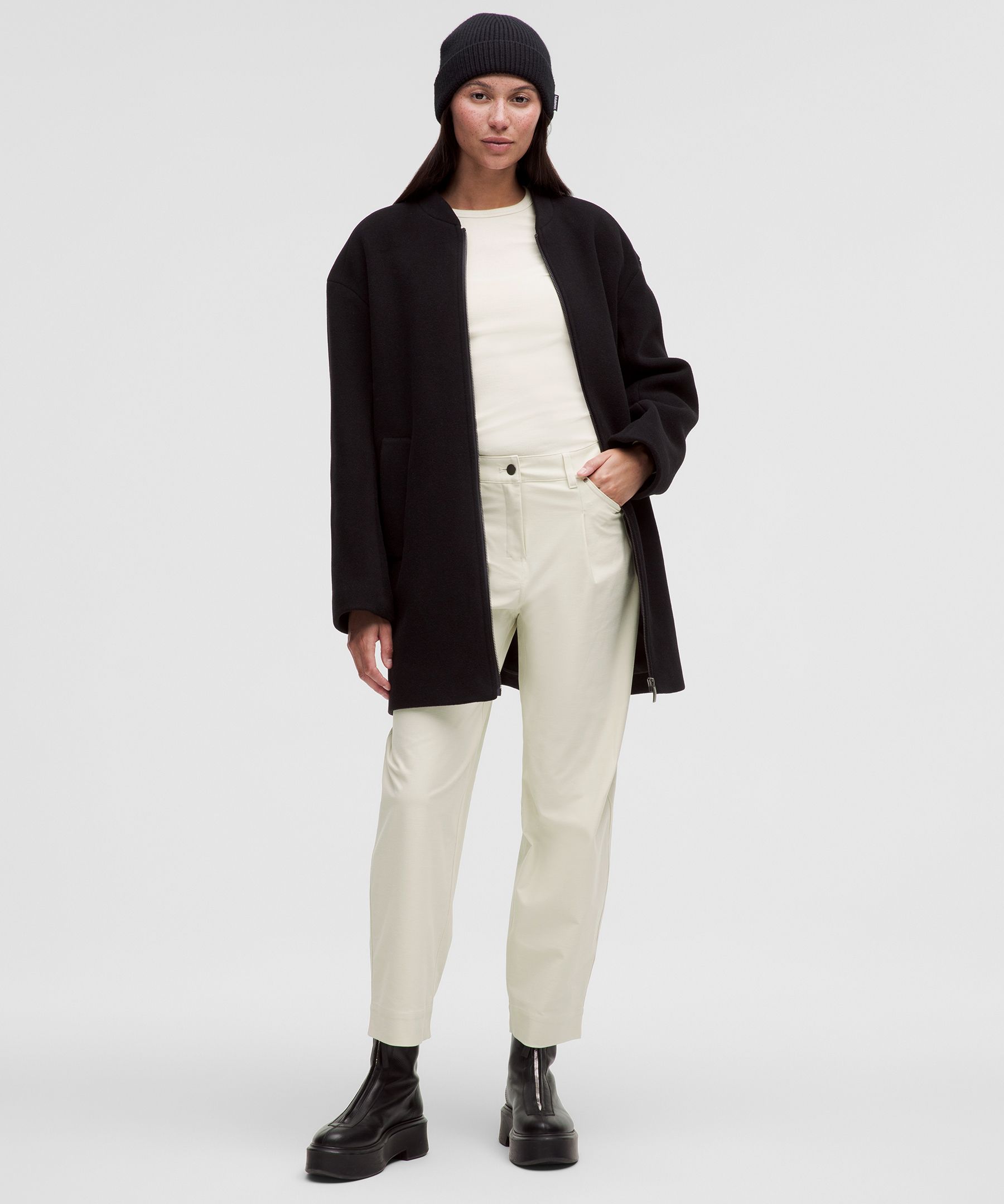 City Sleek Barrel-Leg Pant *Light Utilitech