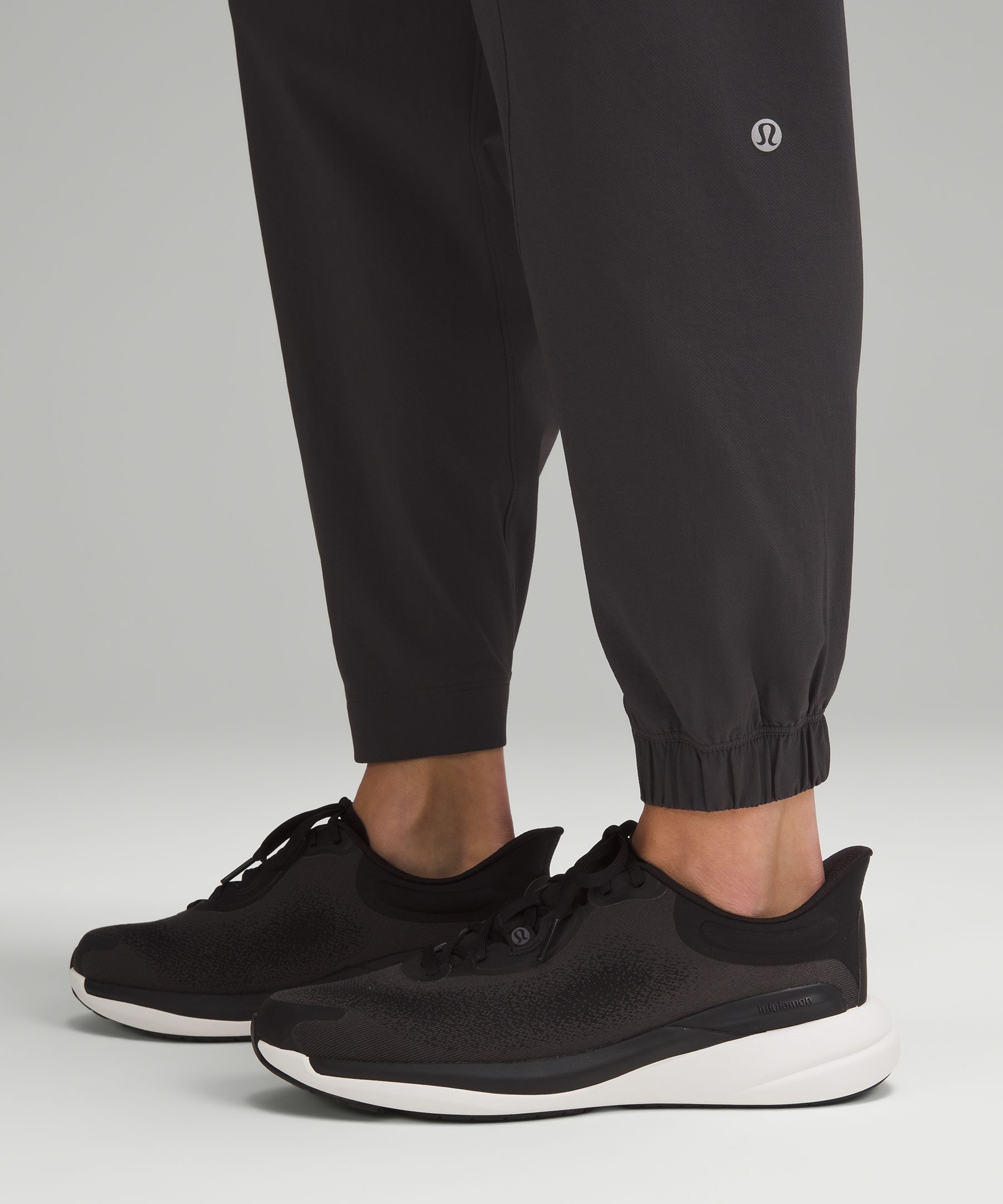 lululemon athletica License To Train High-rise Pants in Black