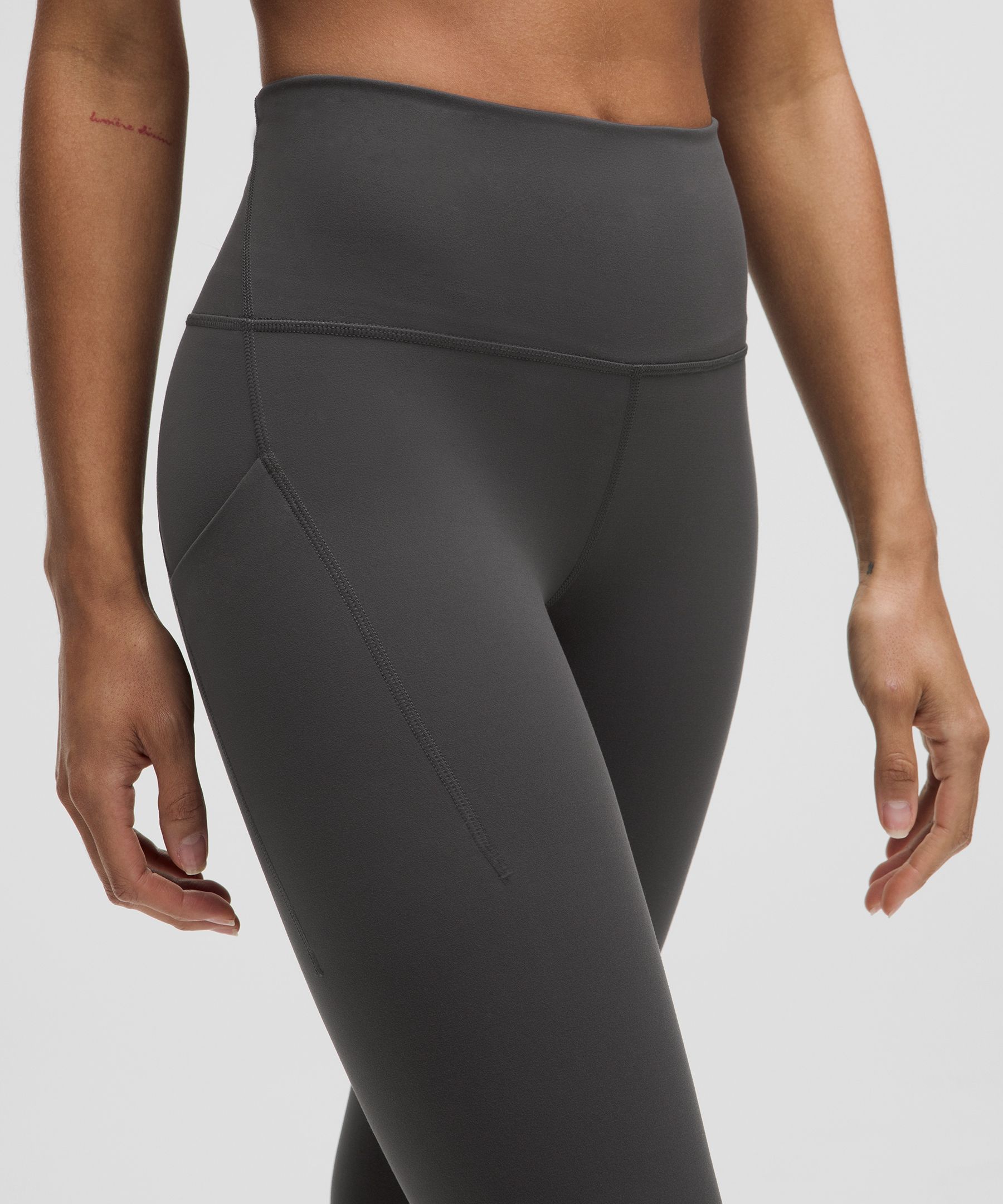 Lululemon wunder train contour fit leggings, Women's - Bottoms, City of  Toronto