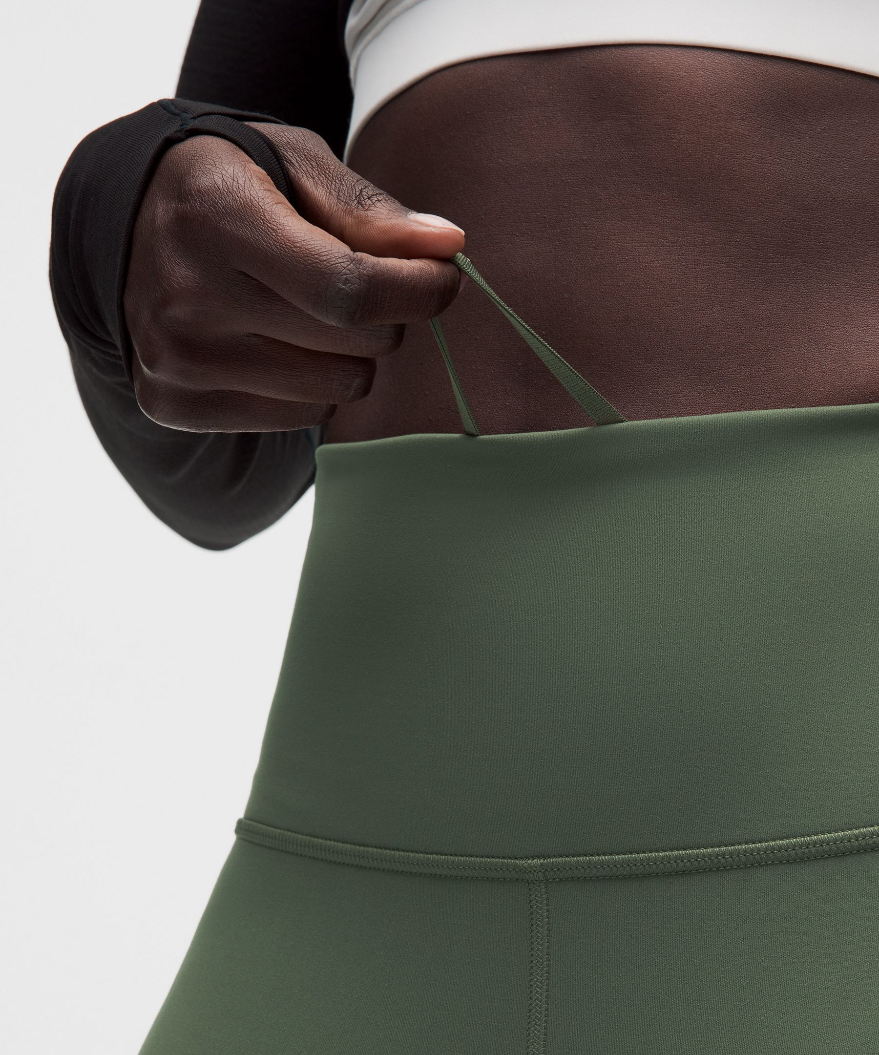 Wunder Train High-Rise Tight with Pockets 28"